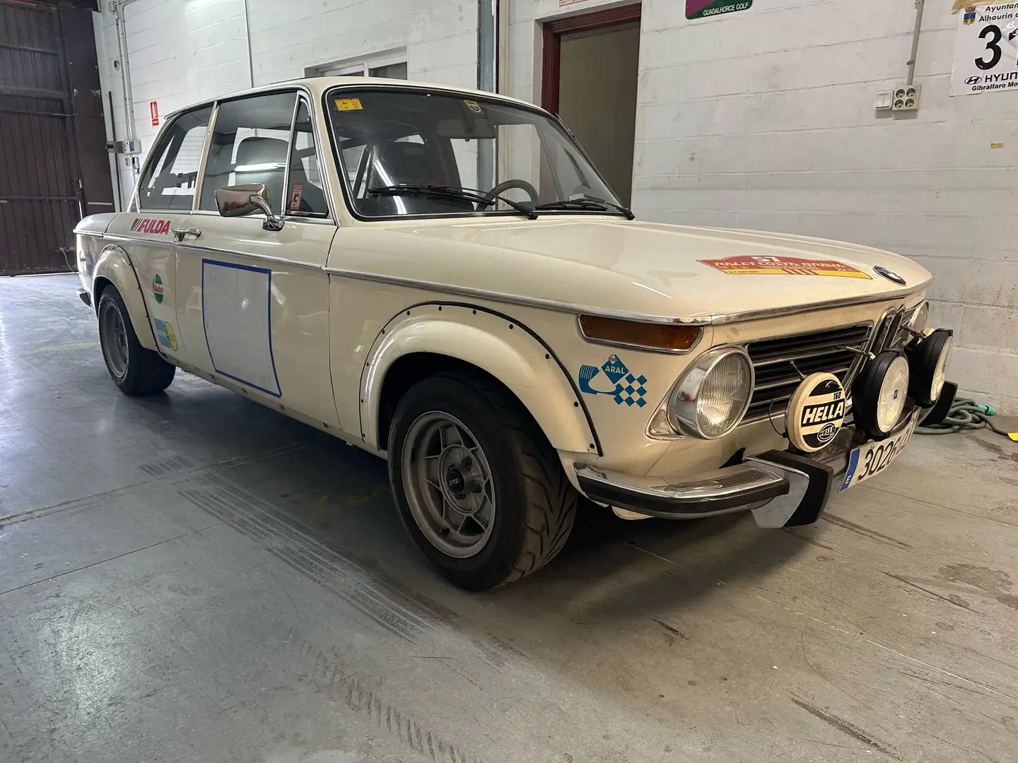 BMW 2002 Rallyfahrzeug ALPINA KIT A2 Weiß - 2