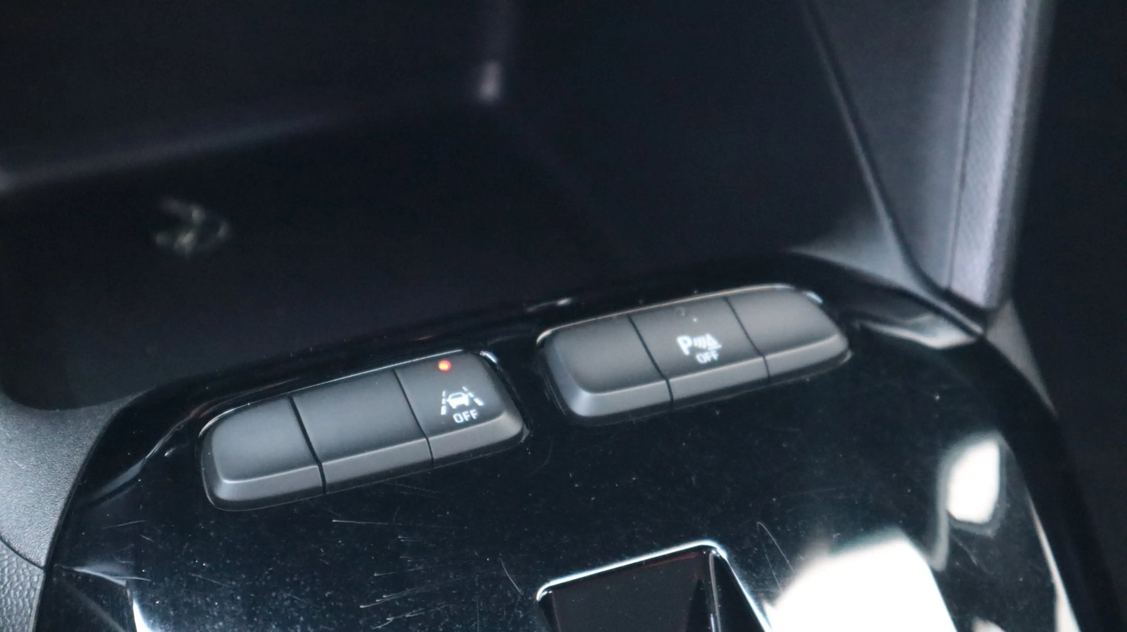 Opel Corsa-e GS Line 50 kWh SOH92% CarPlay LED Virtual cockpit — photo 26