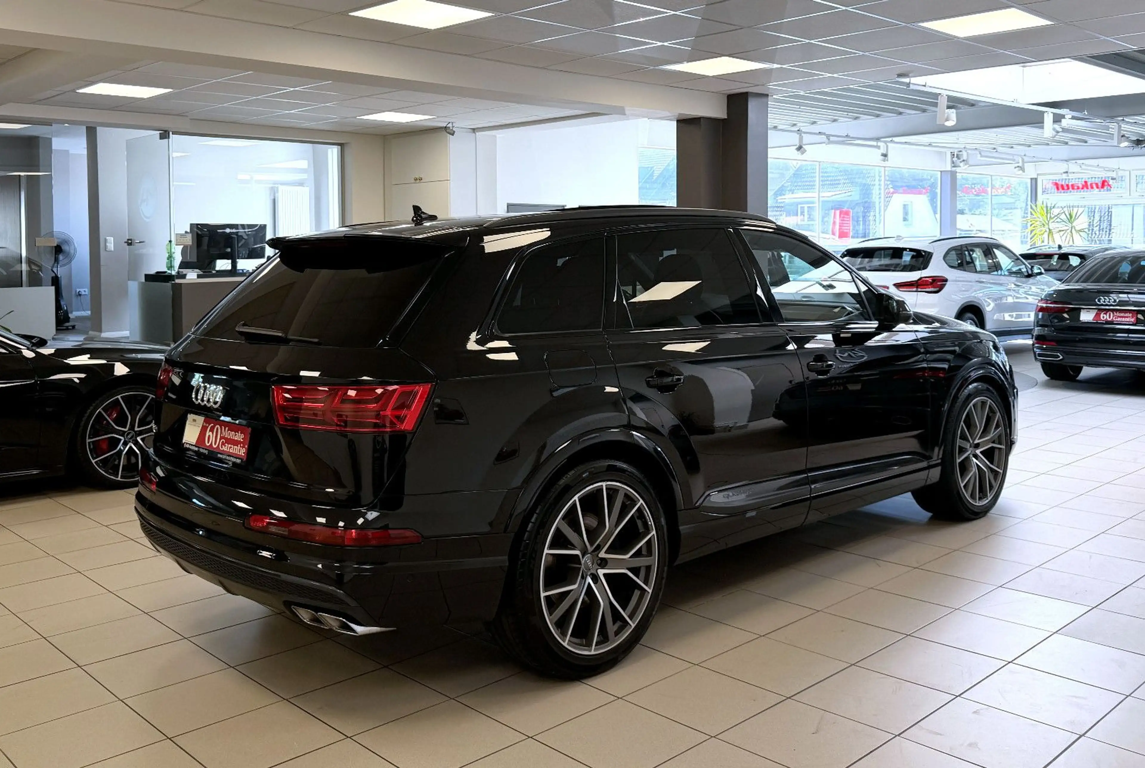 Audi SQ7 4.0TDI Quattro *PanSD*ACC*HUD*Carbon*360°Kam — photo 3