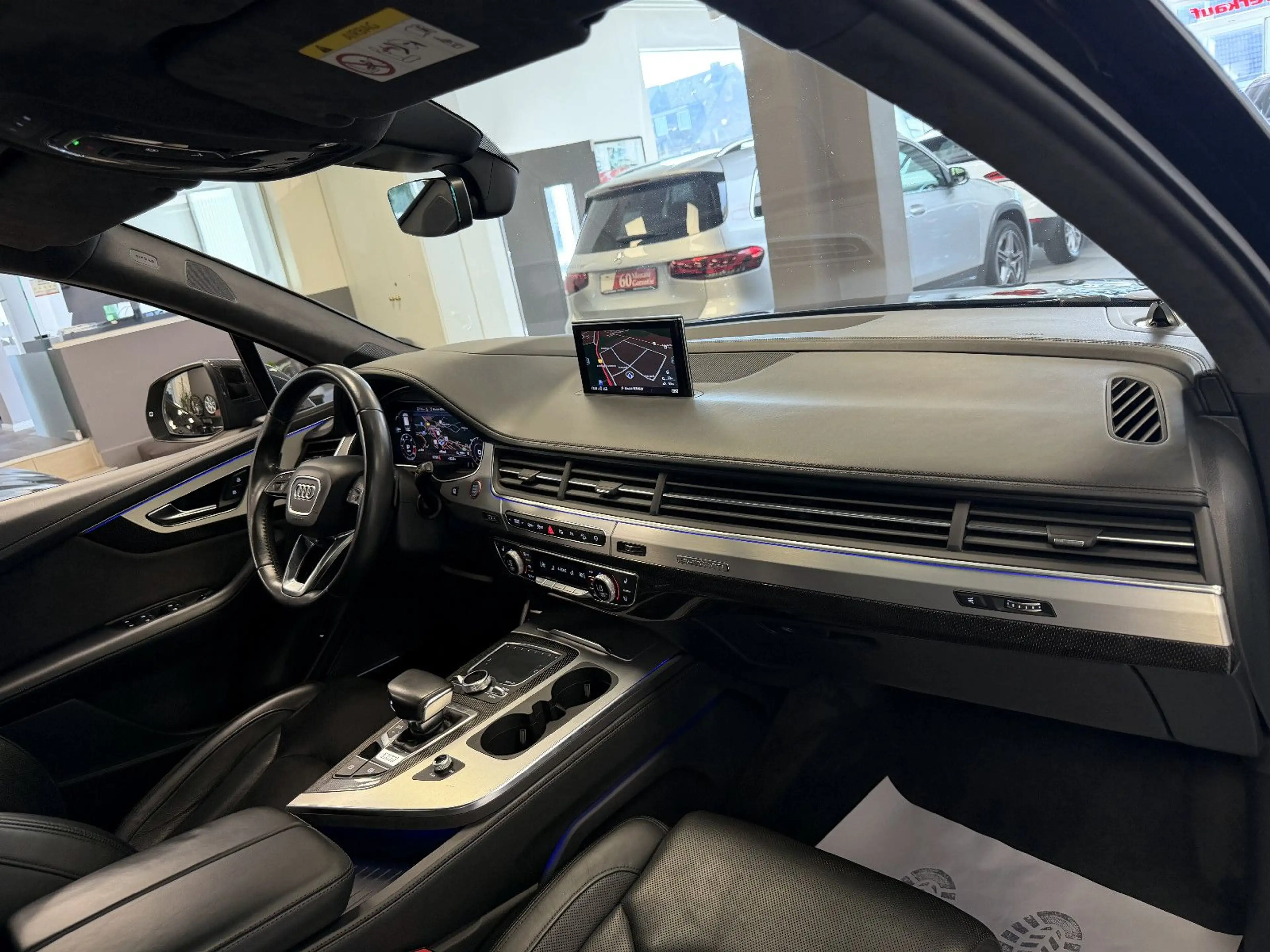 Audi SQ7 4.0TDI Quattro *PanSD*ACC*HUD*Carbon*360°Kam — photo 13