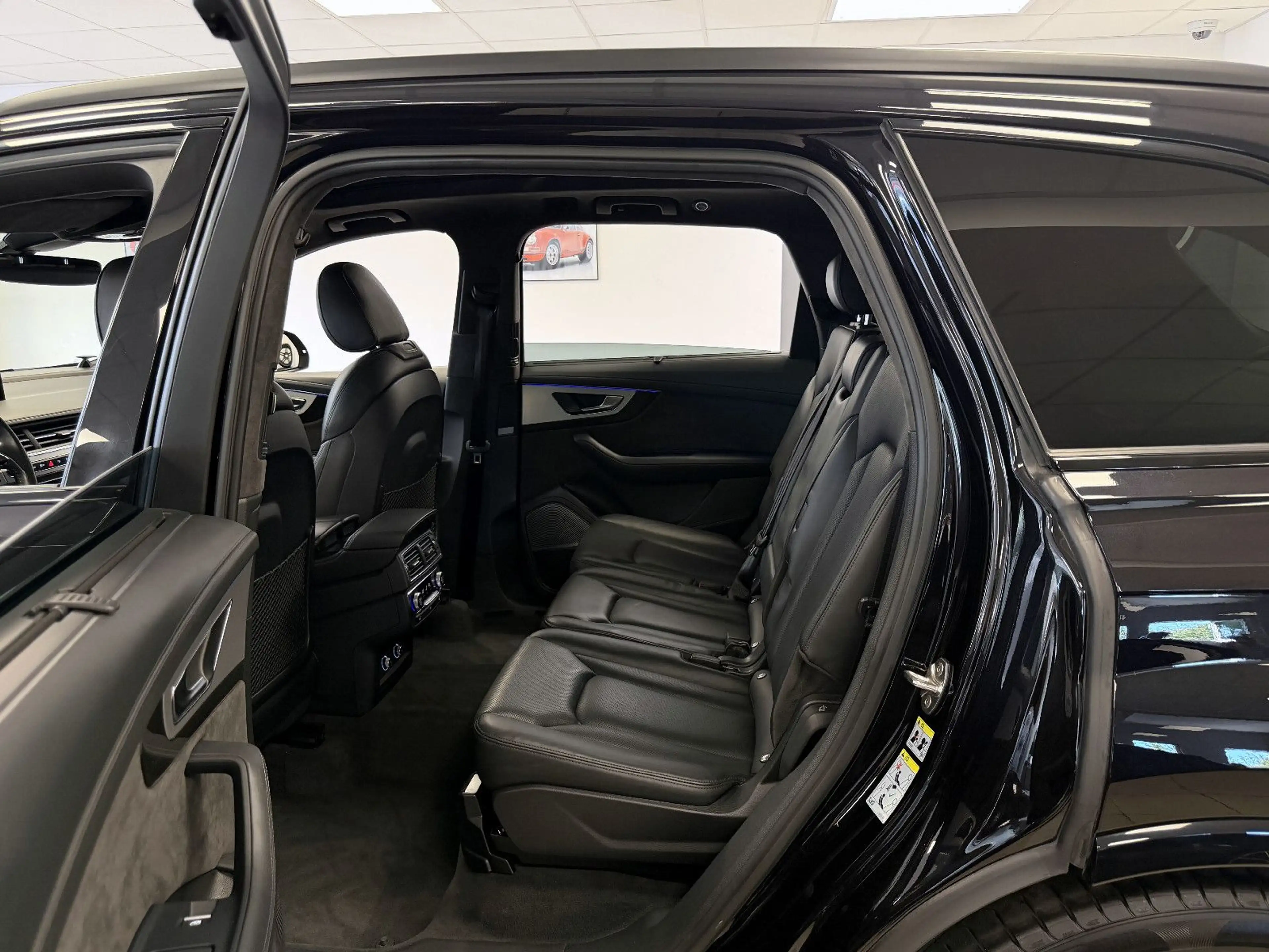 Audi SQ7 4.0TDI Quattro *PanSD*ACC*HUD*Carbon*360°Kam — photo 7