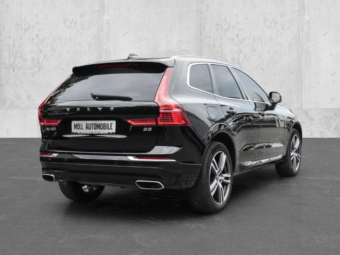 Volvo XC60 Inscription 2WD B5 Benzin EU6d HUD StandHZG El. Pa Negro - 2