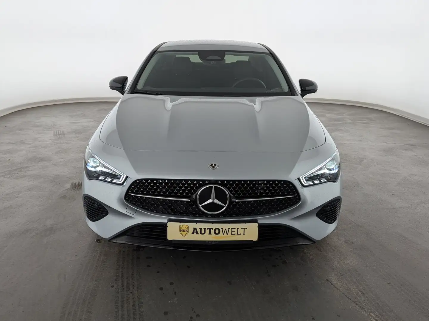 Mercedes-Benz CLA 180 CLA 180 Progressive Night-Paket LED+NAVI+SHZ+ACC Silber - 2