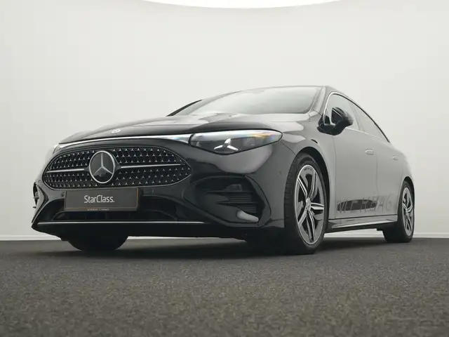 Mercedes-Benz Cla view 10