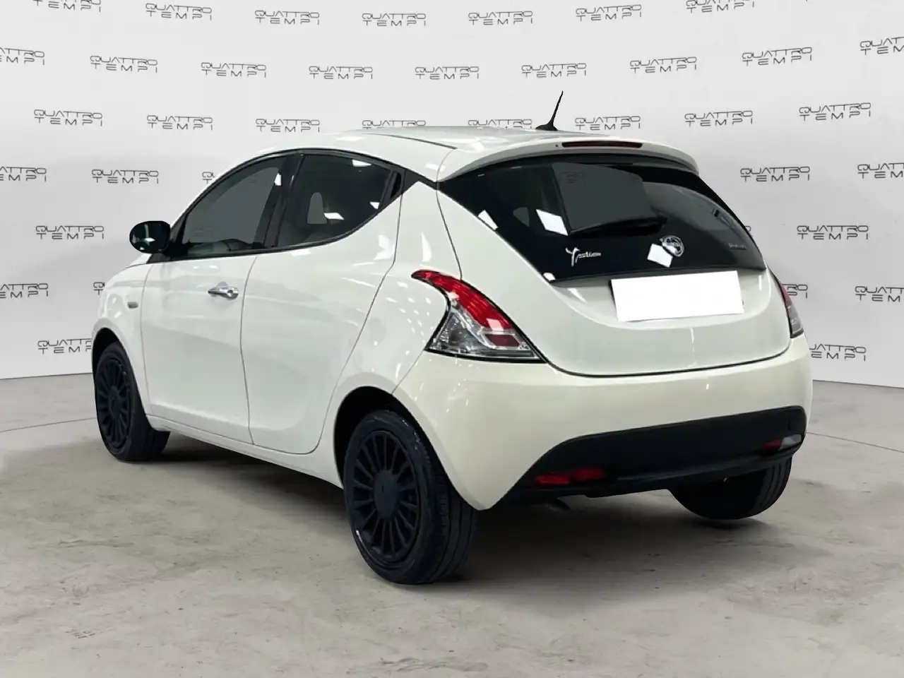Lancia Ypsilon 2022 — фото 7