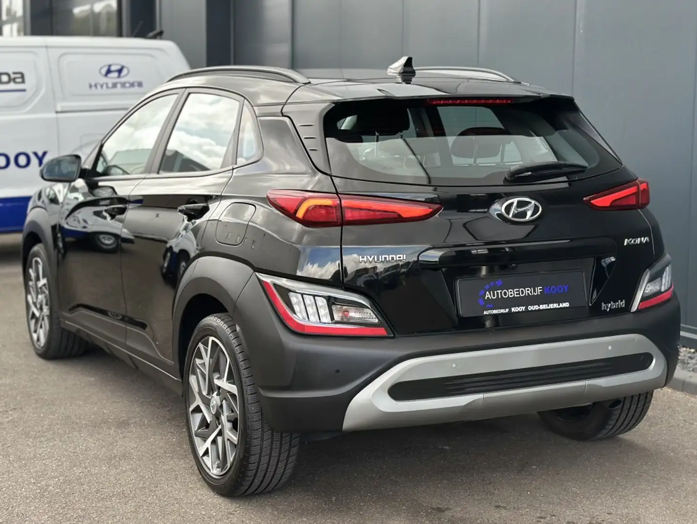 Hyundai KONA 1.6 GDI HEV Fashion / Stoel & Stuurverwarming / 18 Zwart - 2