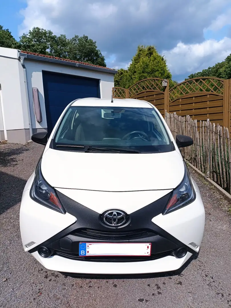 Toyota Aygo 1.0 VVT-i x-play - 2
