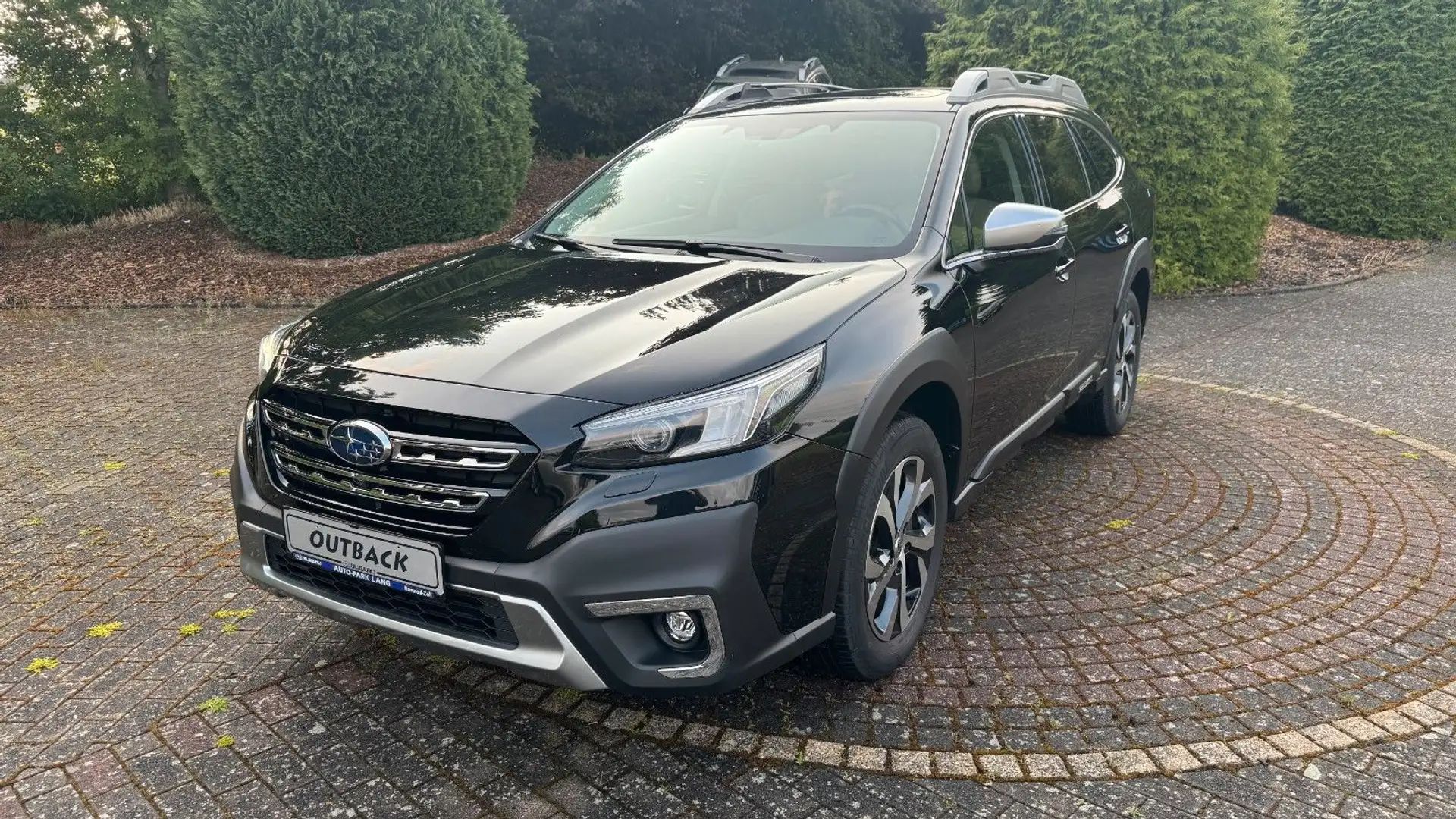Subaru OUTBACK 2.5i Platinum Lineartronic*AHK*MwST Nero - 1