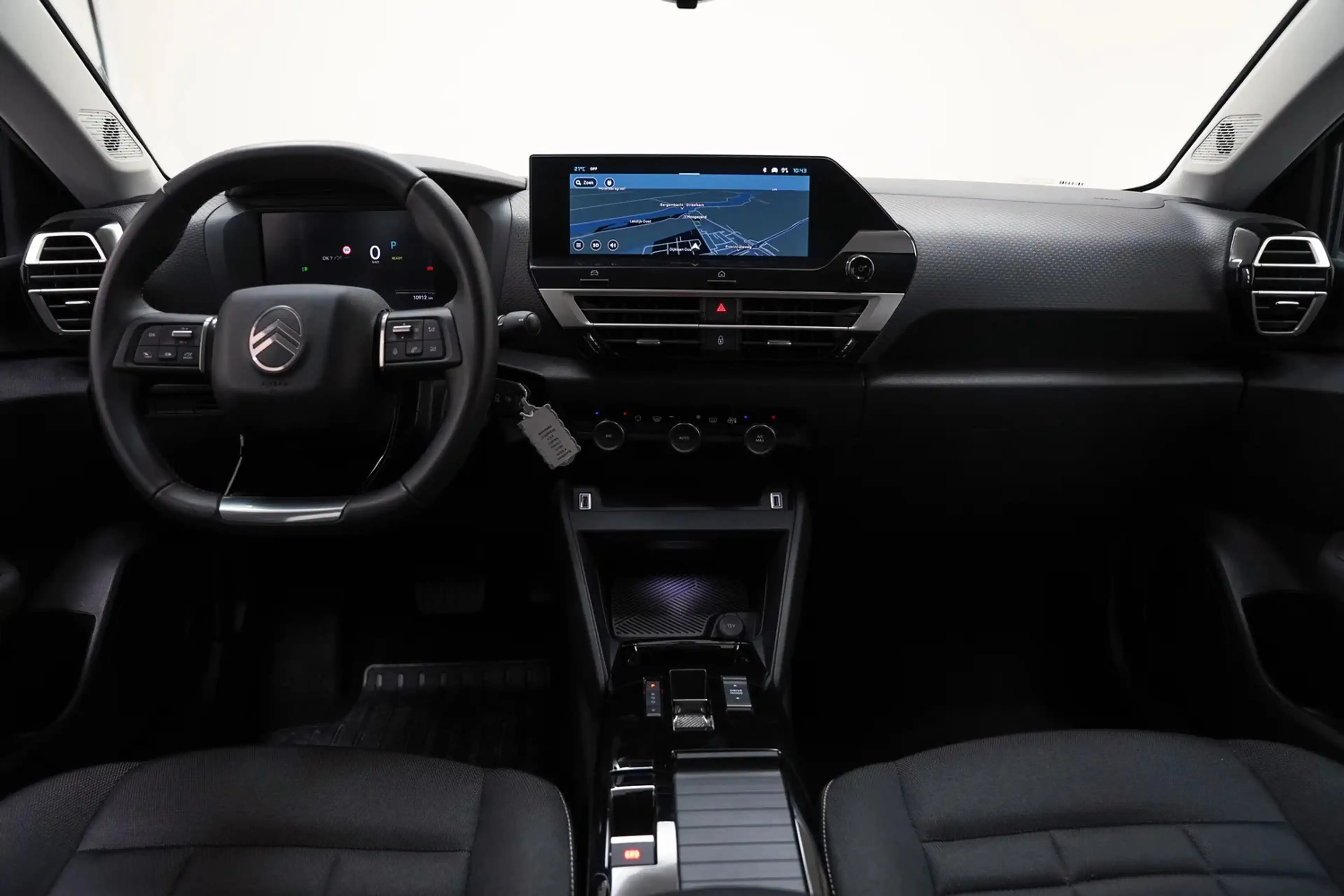 Citroen E-C4 Electric You 50kWh [ LED Navi Camera Climate ] — photo 4