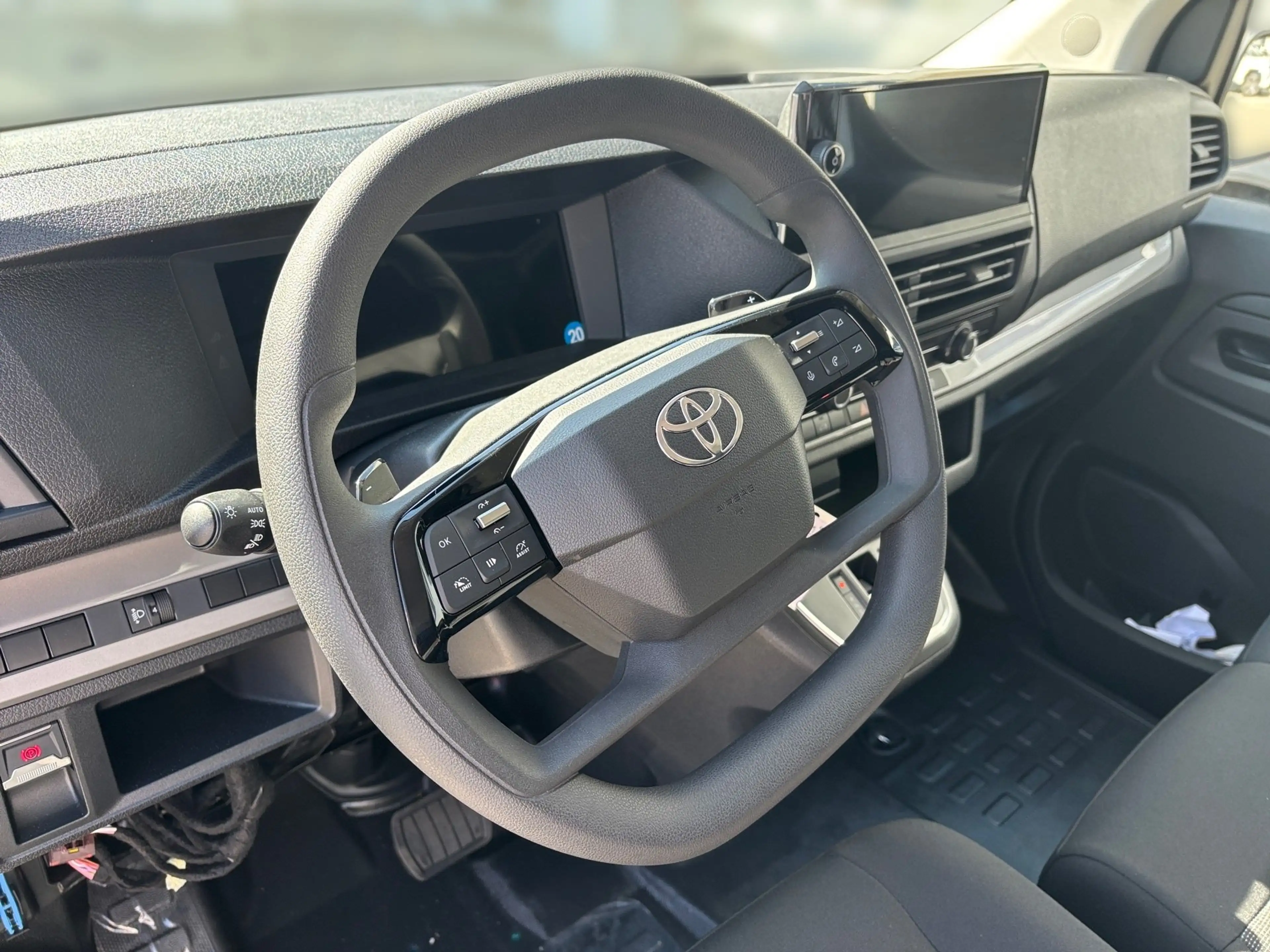 Toyota Proace Electric 75kWh L2 Meister — photo 10