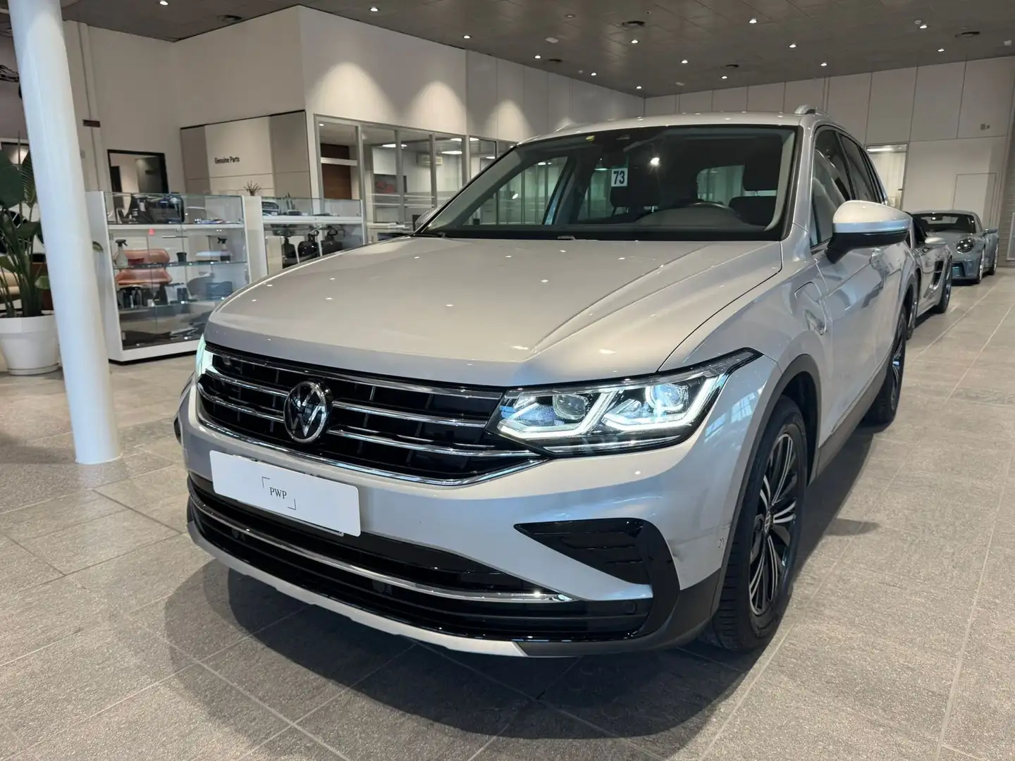 Volkswagen Tiguan Tiguan 1.4 TSI eHYBRID DSG Elegance PHEV Argento - 1
