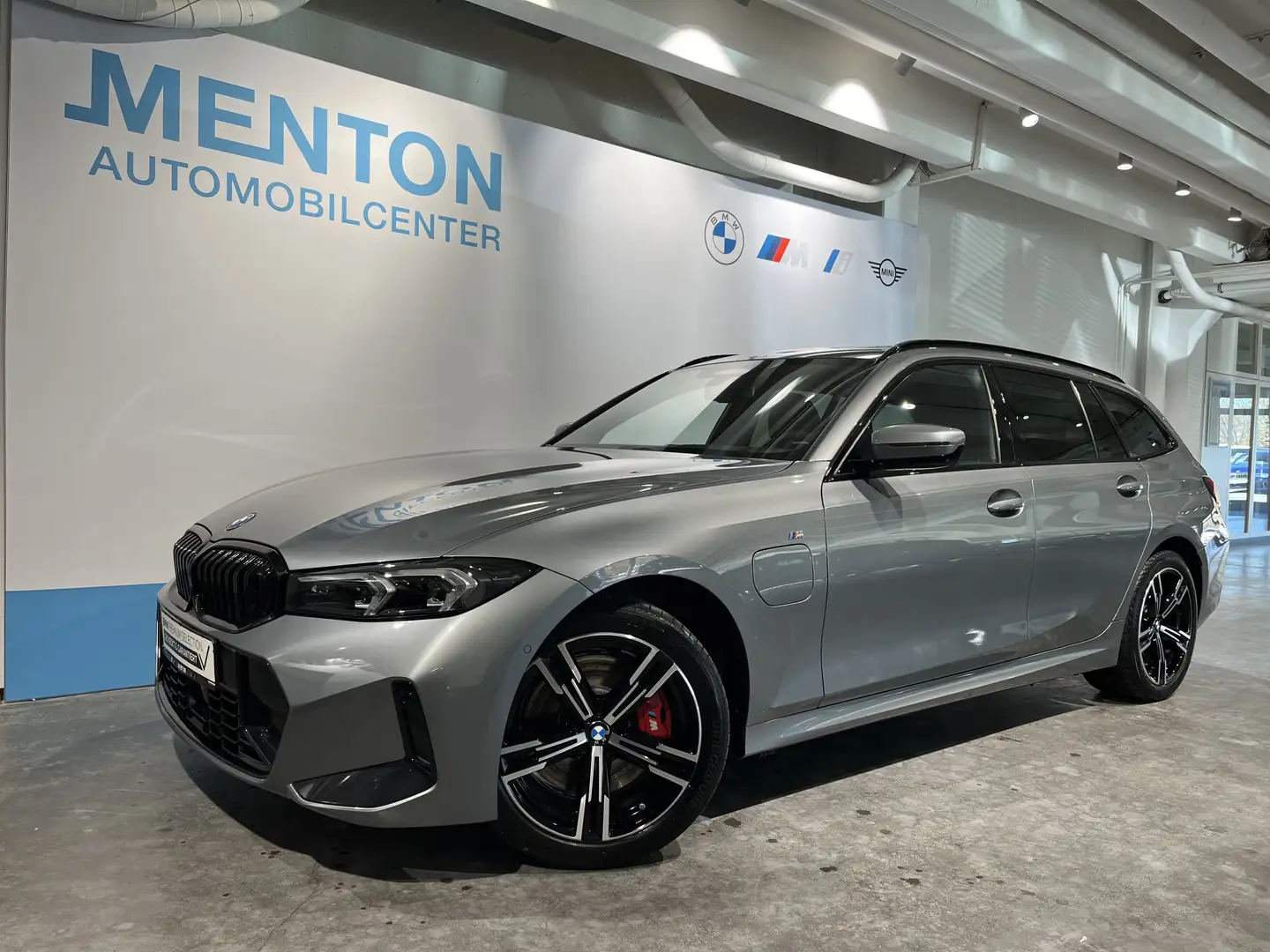 BMW 330 e ab 349.-²/M SportpaketPro/AHK/ad.LED/Harman Grau - 1