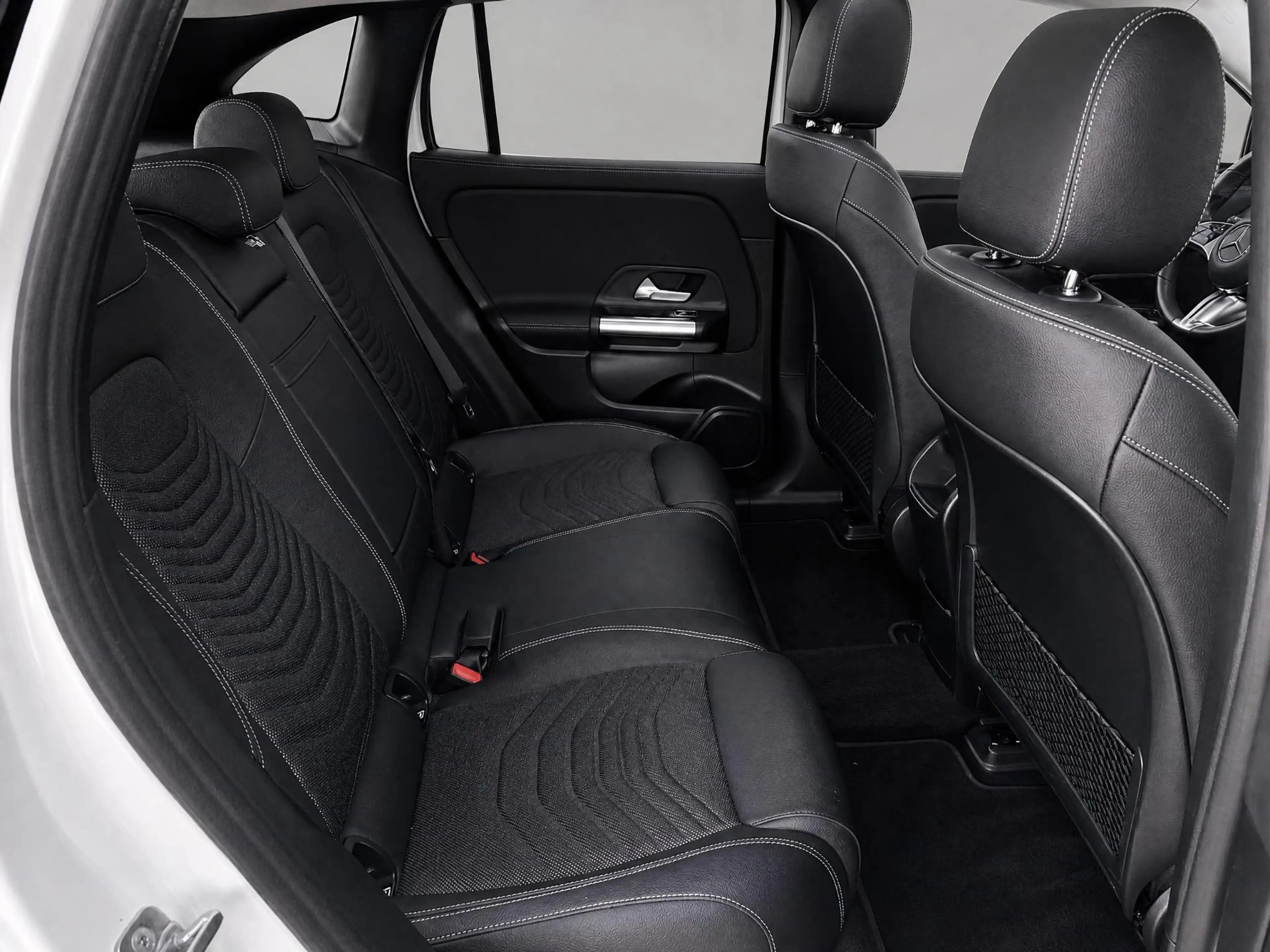Mercedes-Benz EQA 250 250+ Business Solution 71 kWh | Panoramadak — photo 13