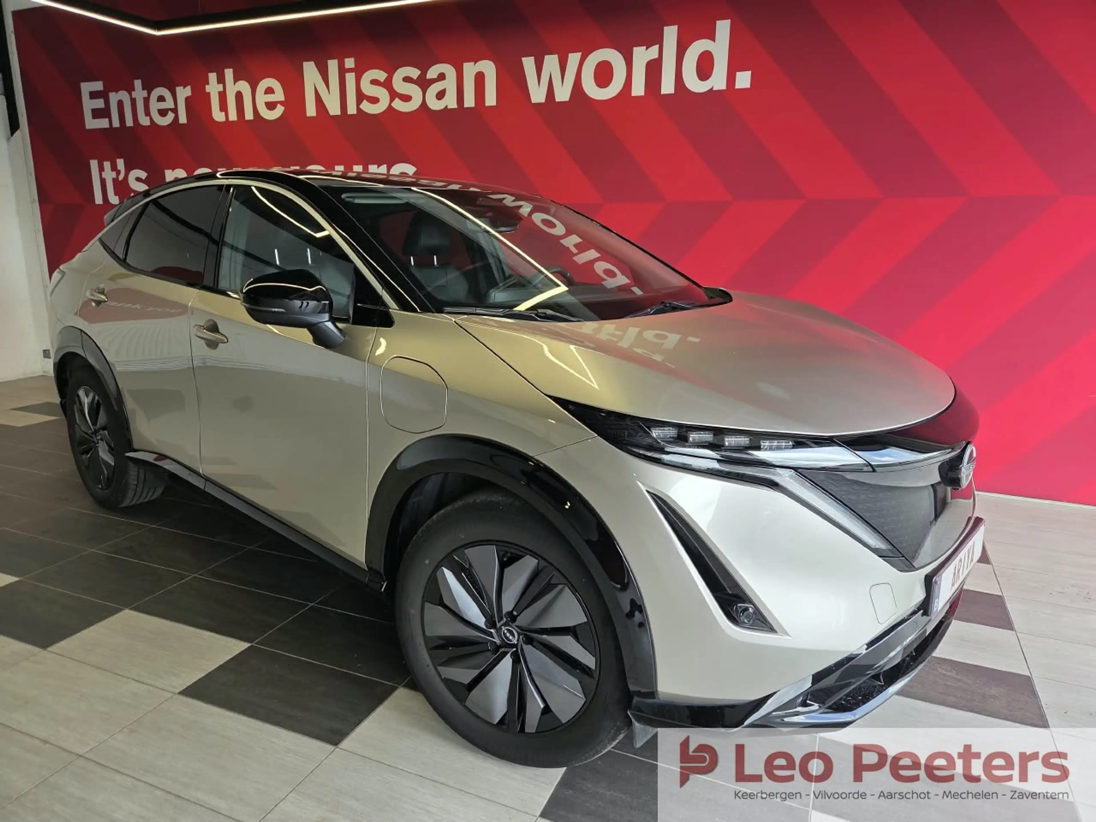 Nissan Ariya 63 kWh / Advance / Nieuwstaat!