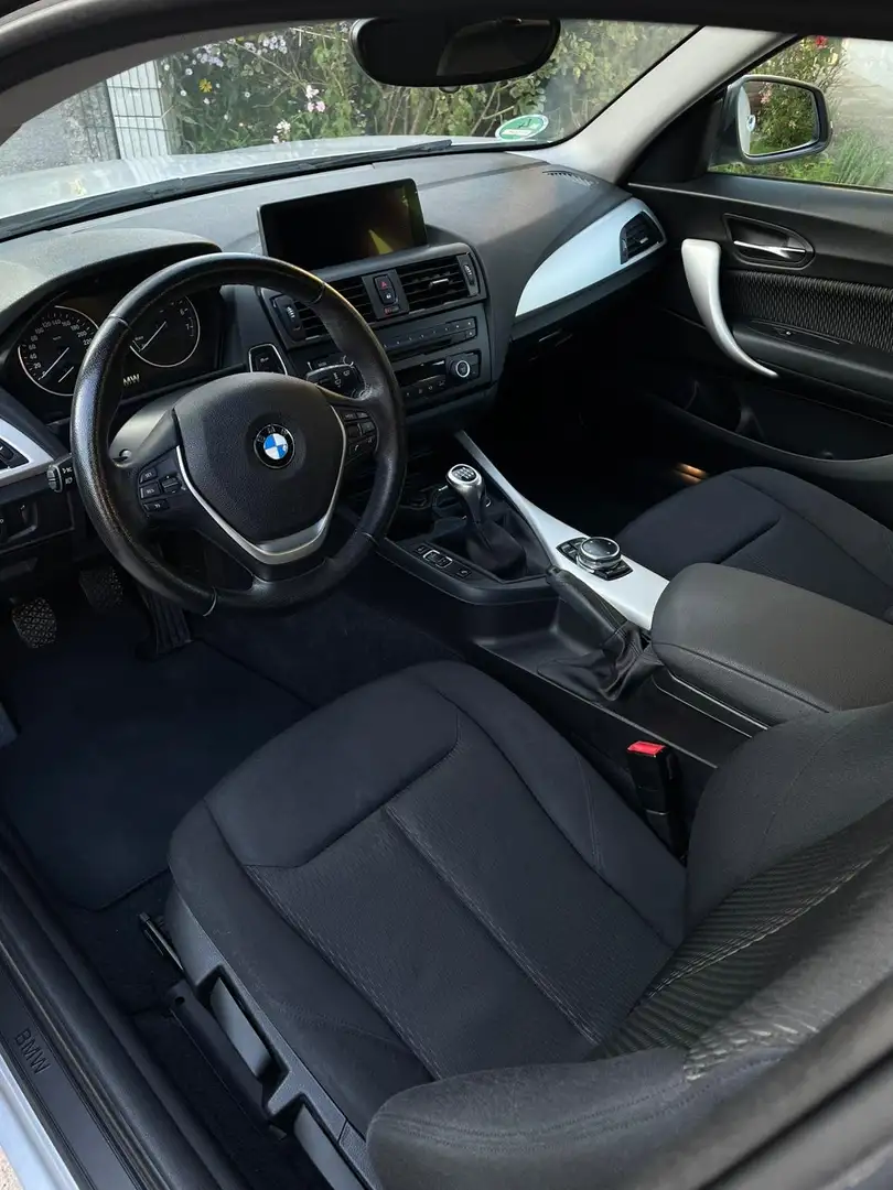 BMW 118 118i Österreich-Paket Österreich-Paket Silber - 2