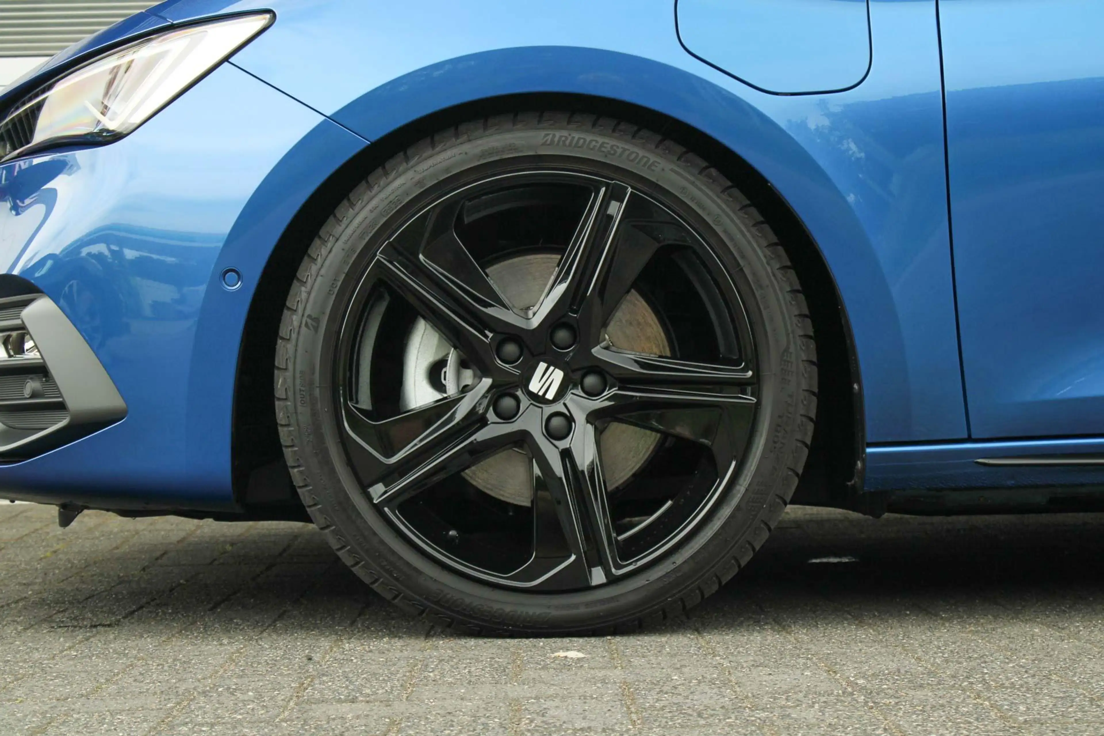 SEAT Leon e-Hybrid Sportstourer 1.5 TSI 204pk FR Business | Black Pac — photo 13
