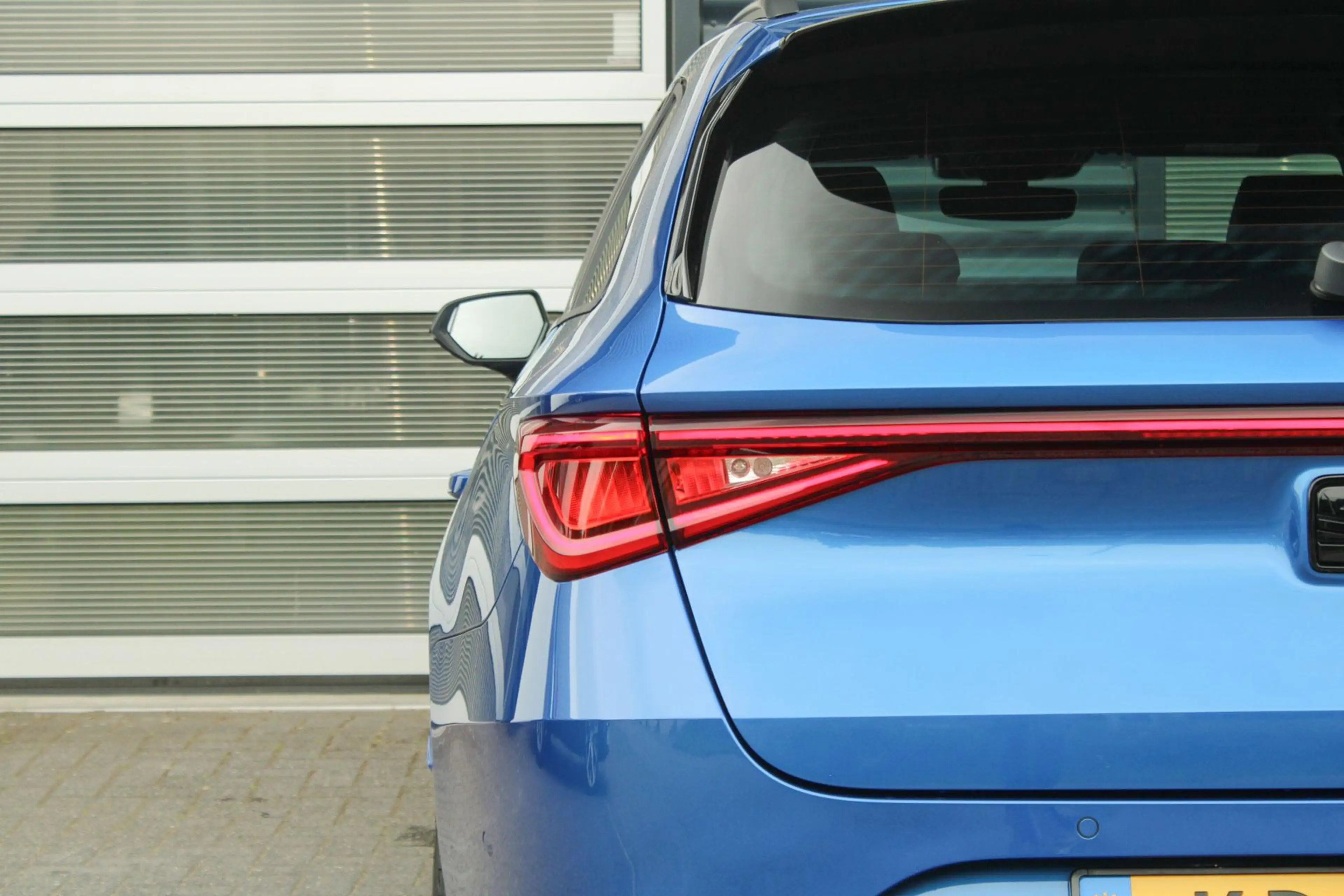 SEAT Leon e-Hybrid Sportstourer 1.5 TSI 204pk FR Business | Black Pac — photo 10