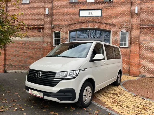 Volkswagen T6 Caravelle T6.1 Caravelle Comfortline 9 Sitzer
