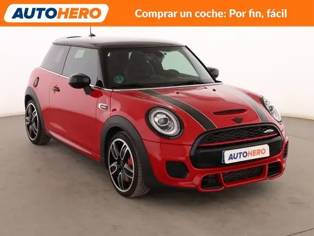 Mini Hatch view 8