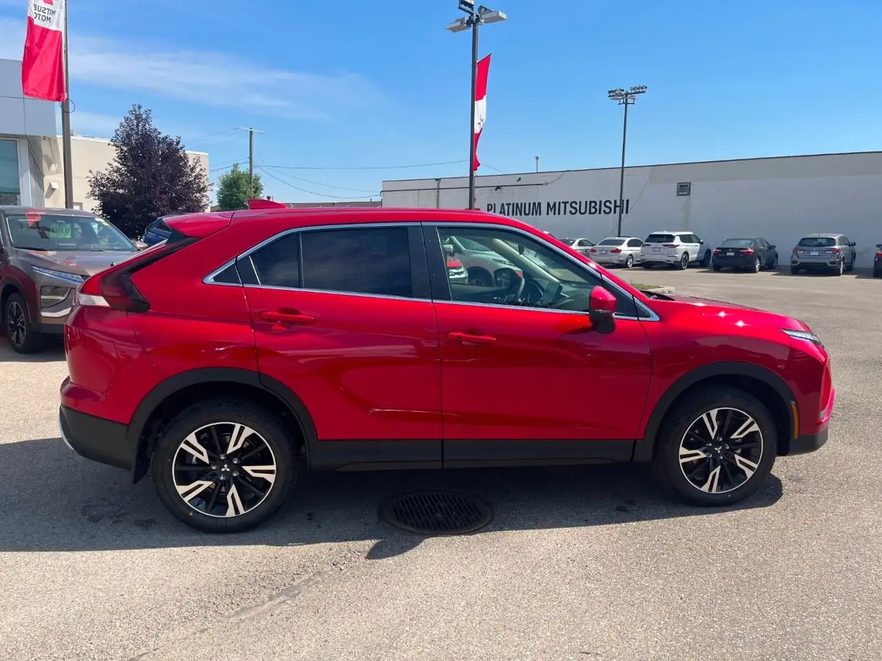 Mitsubishi Eclipse Cross снимка Mitsubishi Eclipse Cross