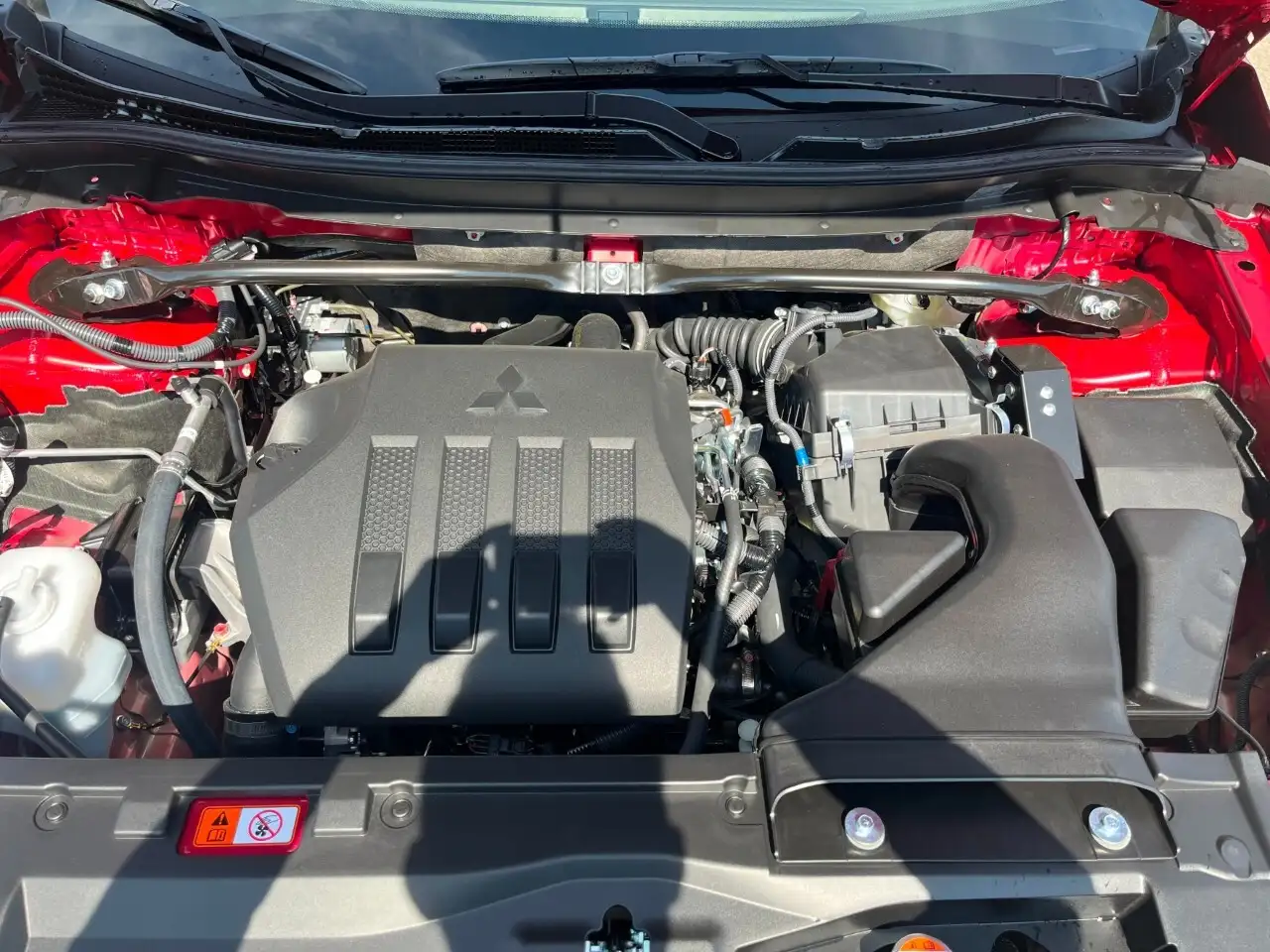 Mitsubishi Eclipse Cross снимка Mitsubishi Eclipse Cross