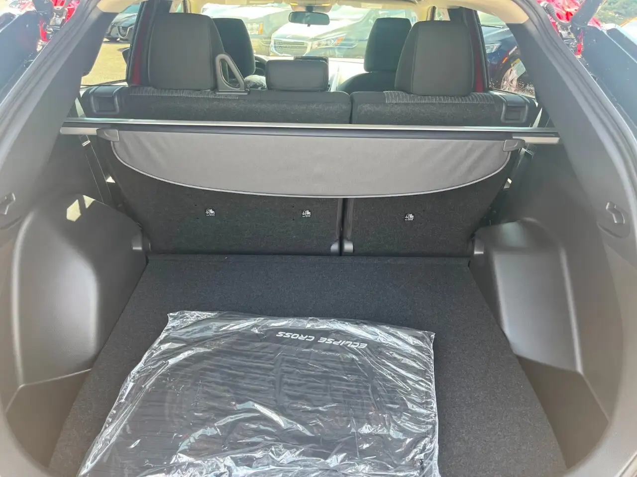 Mitsubishi Eclipse Cross снимка Mitsubishi Eclipse Cross
