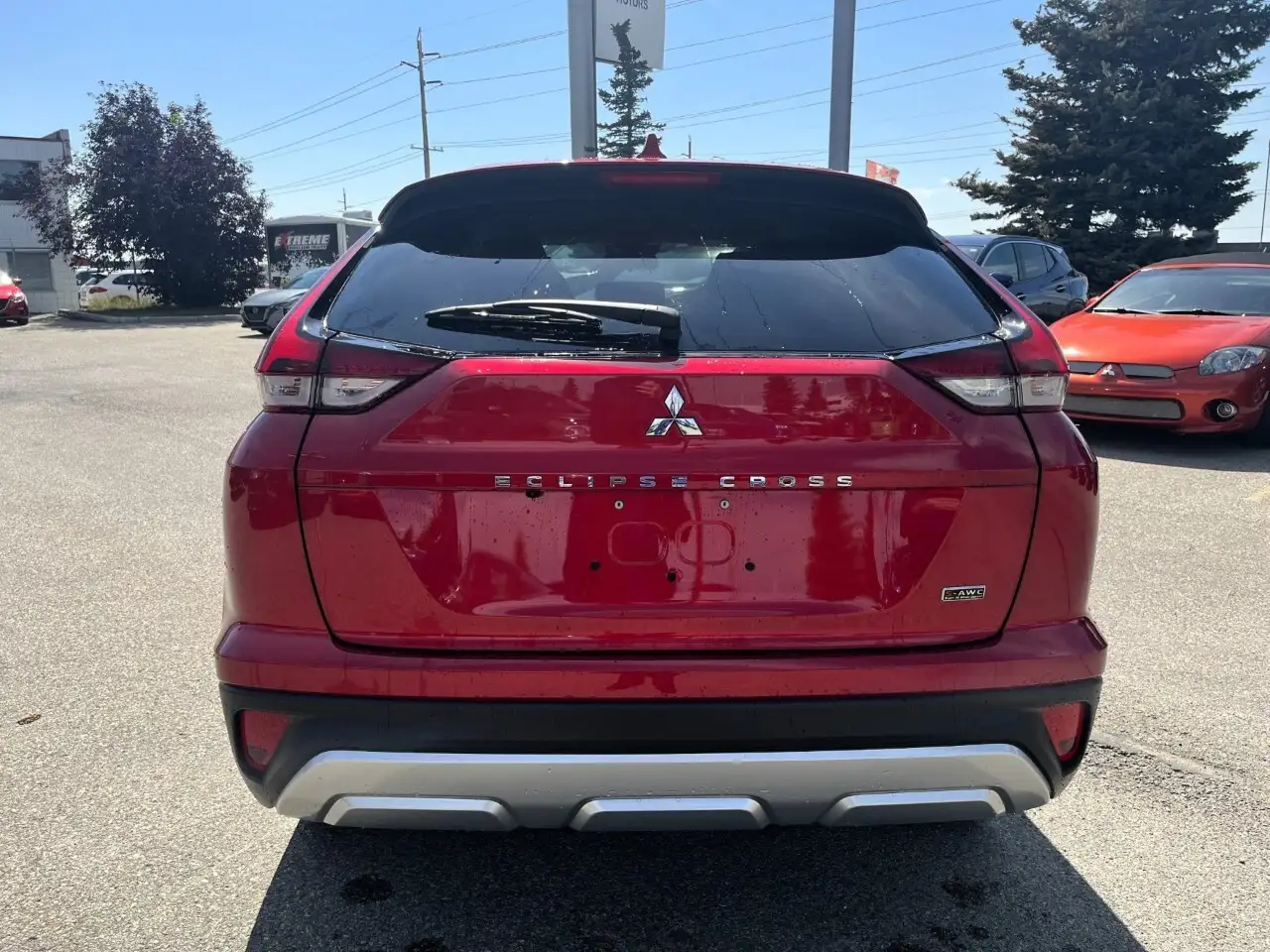 Mitsubishi Eclipse Cross снимка Mitsubishi Eclipse Cross
