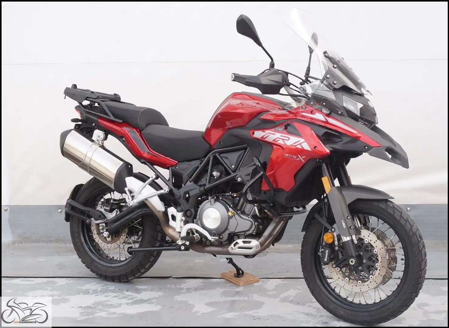 Benelli TRK 502 X Rosso - 1