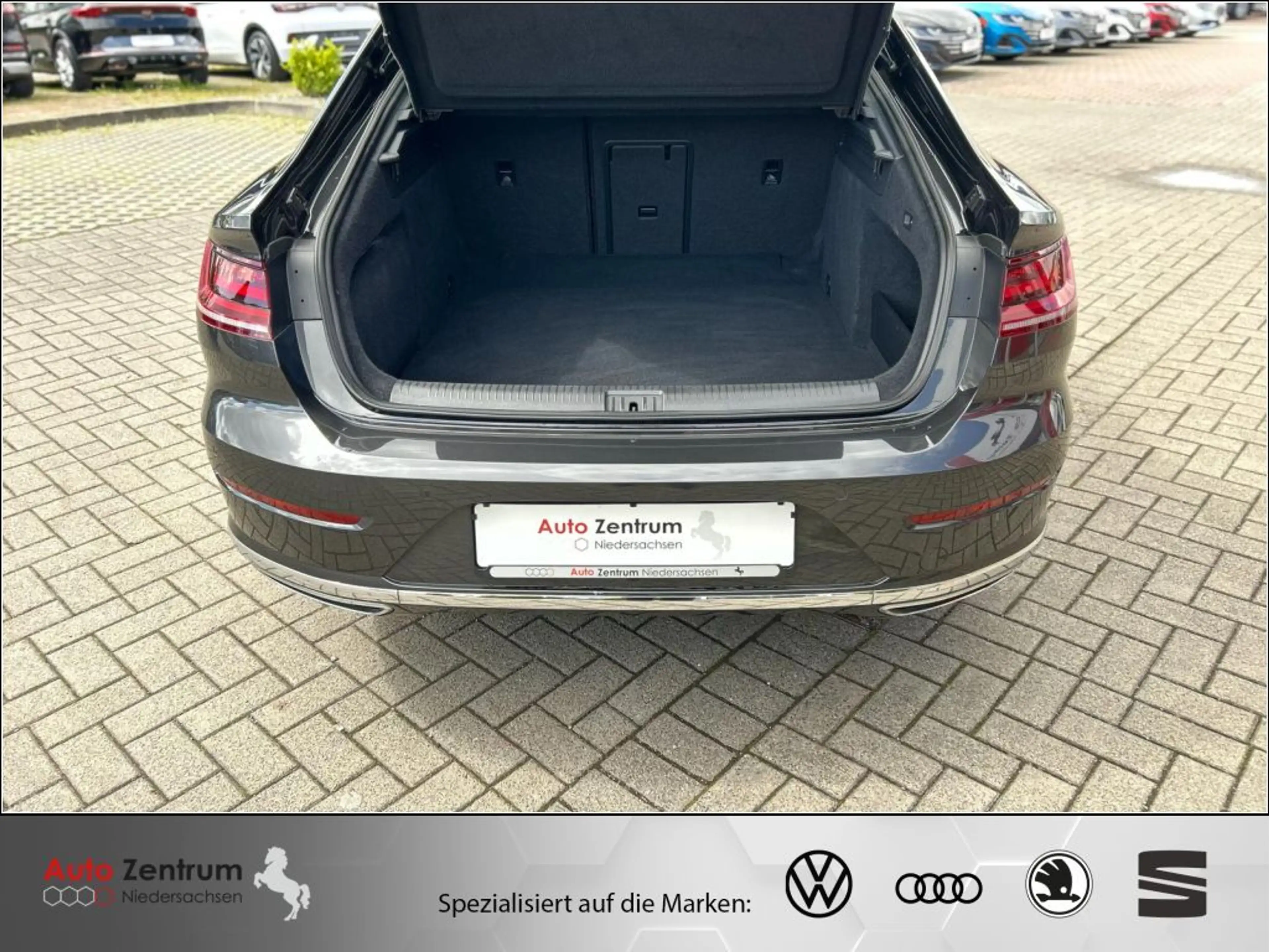 Volkswagen Arteon 2.0 TDI 4M R-Line DYNAUDIO AHK*StandHz* abs.VOLL — photo 11