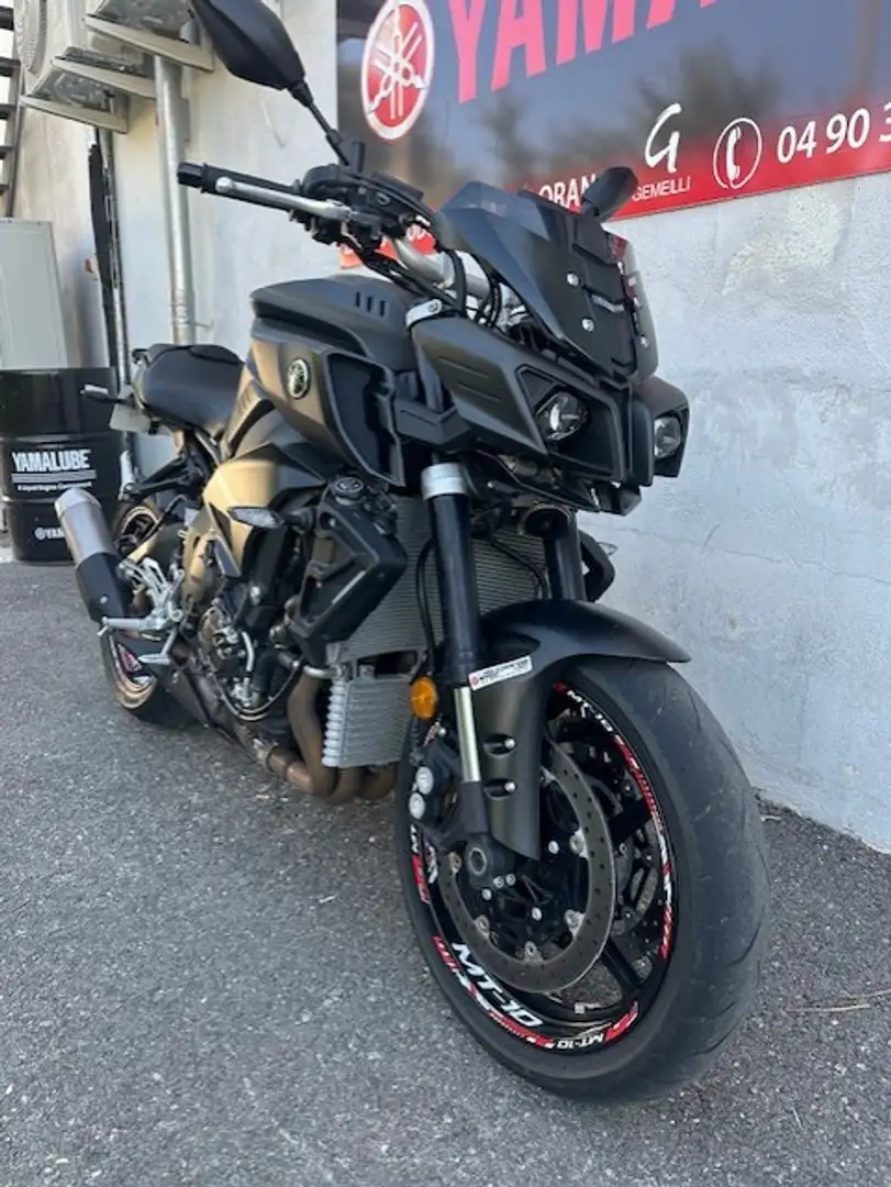Yamaha MT-10 Noir - 2