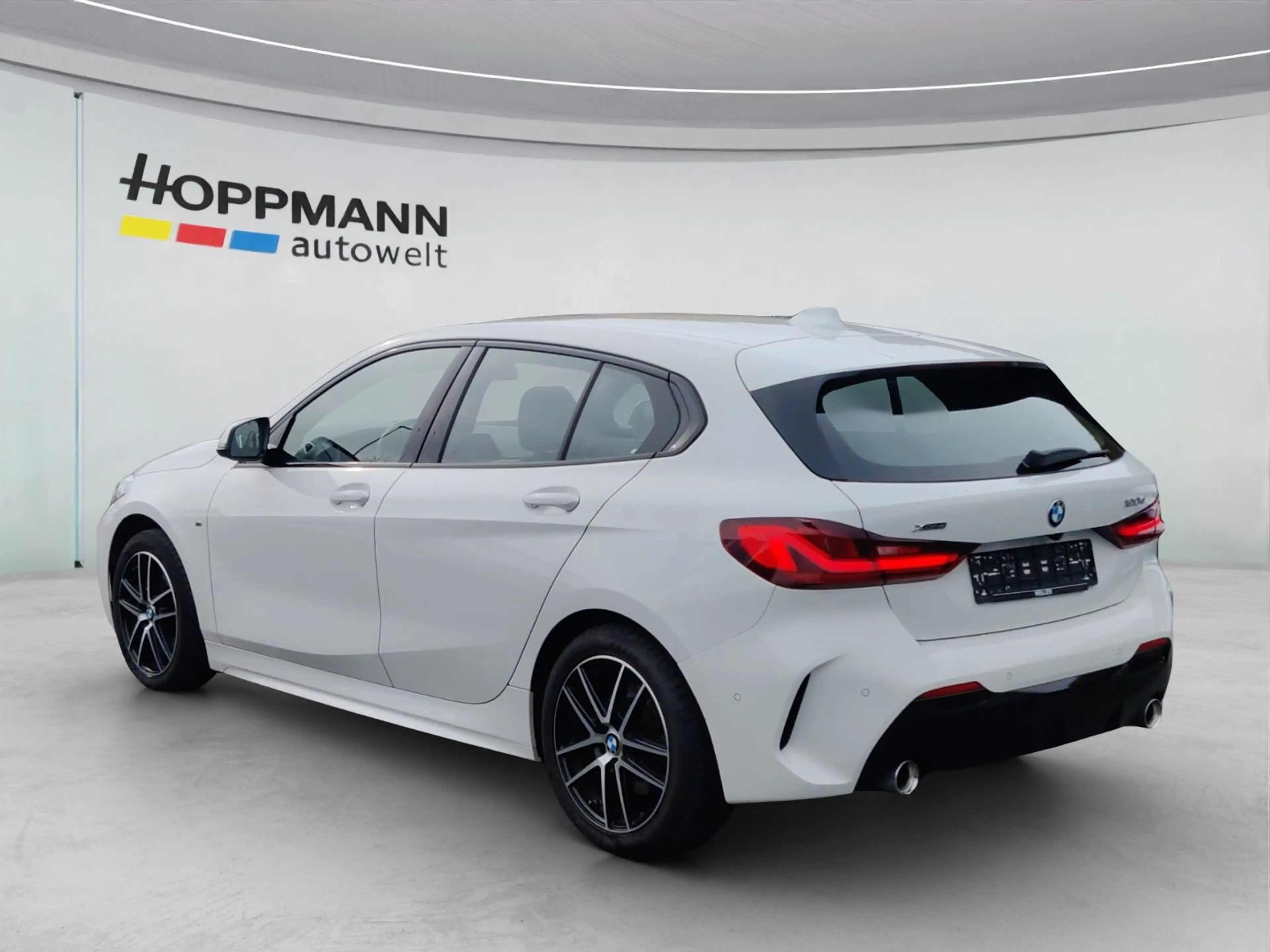 BMW 120 d nza 120 d xDrive M Sport AHK LED M-Technic — photo 5