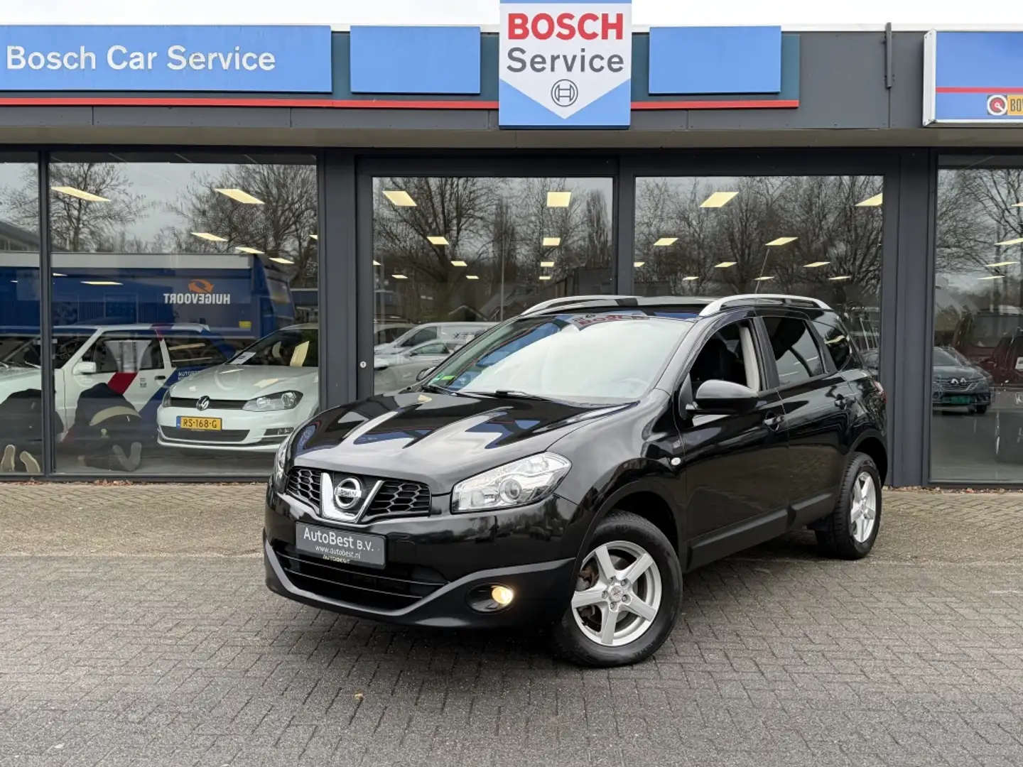 Nissan Qashqai+2 Acenta 7-Persoons Clima Panorama Schwarz - 2