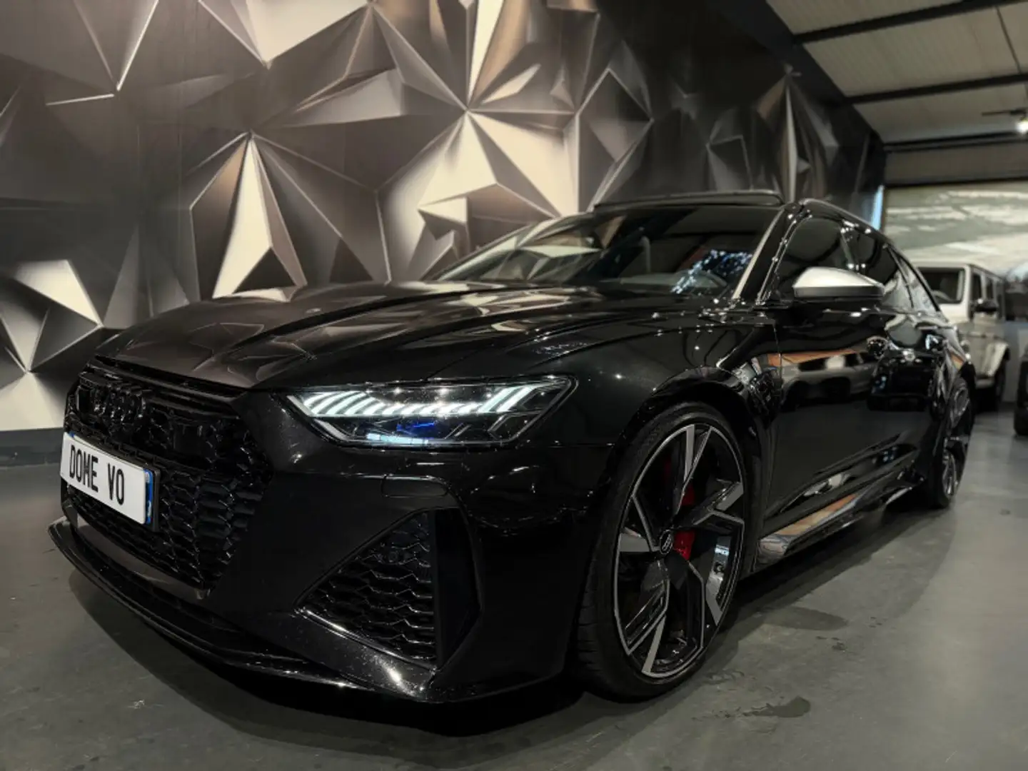 Audi RS6 4.0 V8 TFSI 600CH QUATTRO TIPTRONIC Schwarz - 2