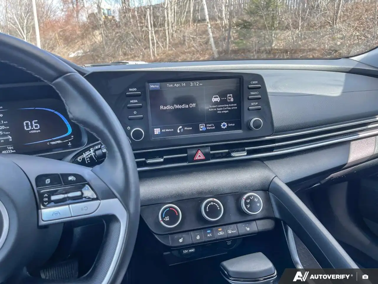 Hyundai ELANTRA снимка Hyundai ELANTRA