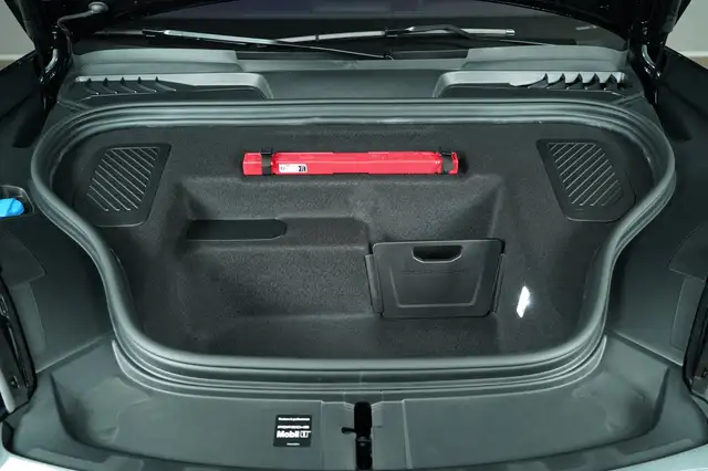 Porsche Macan Turbo Ansicht 5