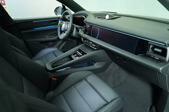 Porsche Macan Turbo Ansicht 22