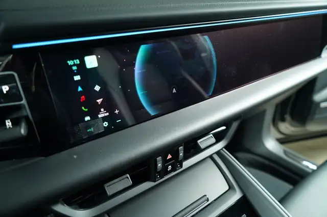 Porsche Macan Turbo Ansicht 23