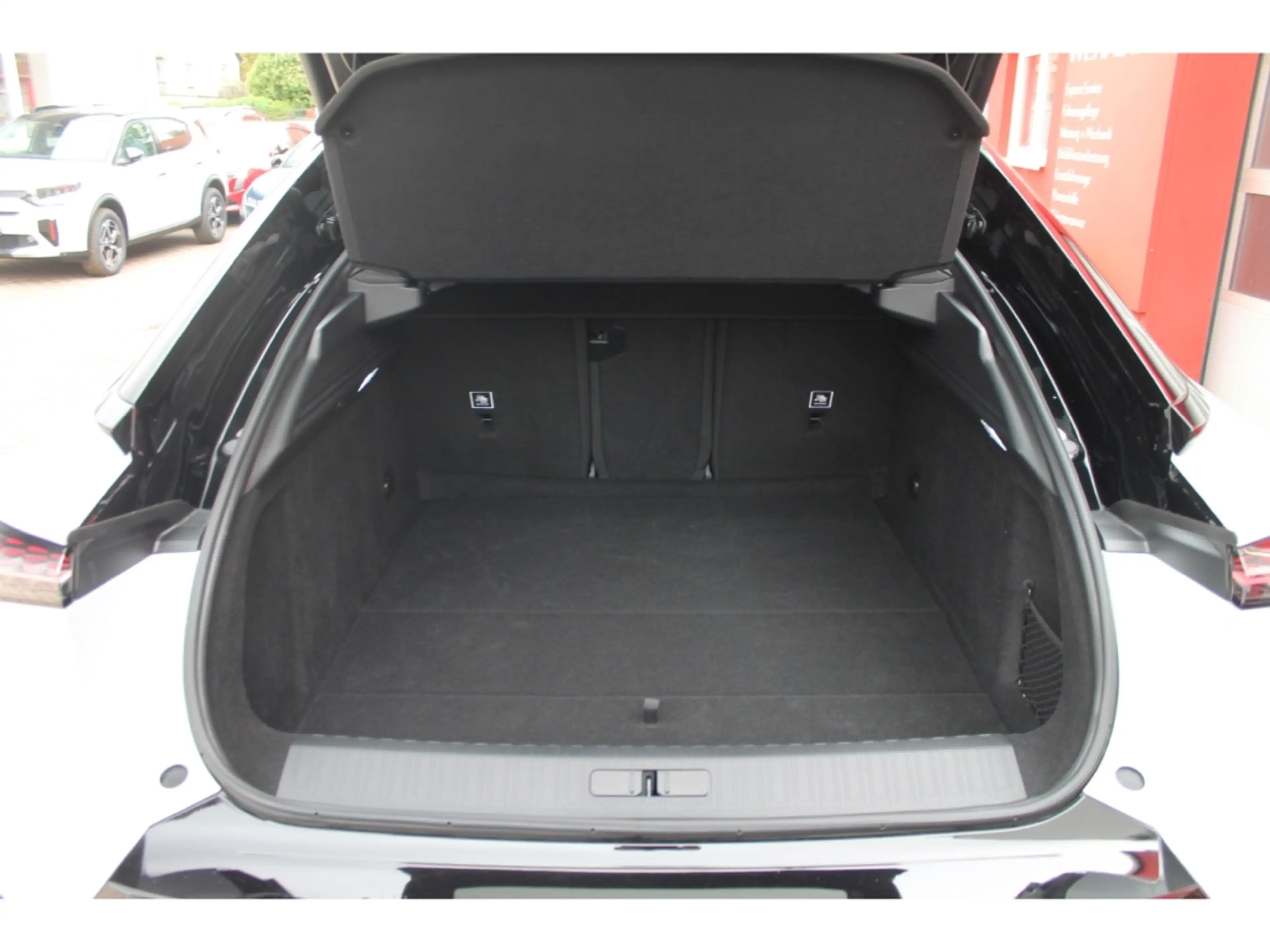 DS Automobiles 245 FWD LongRange Etoile Pano Focal 360 — photo 9