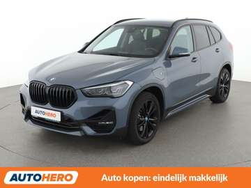 xDrive 25e Sport Line