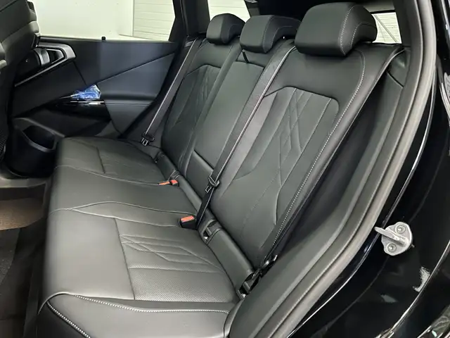 BMW X3 view 15