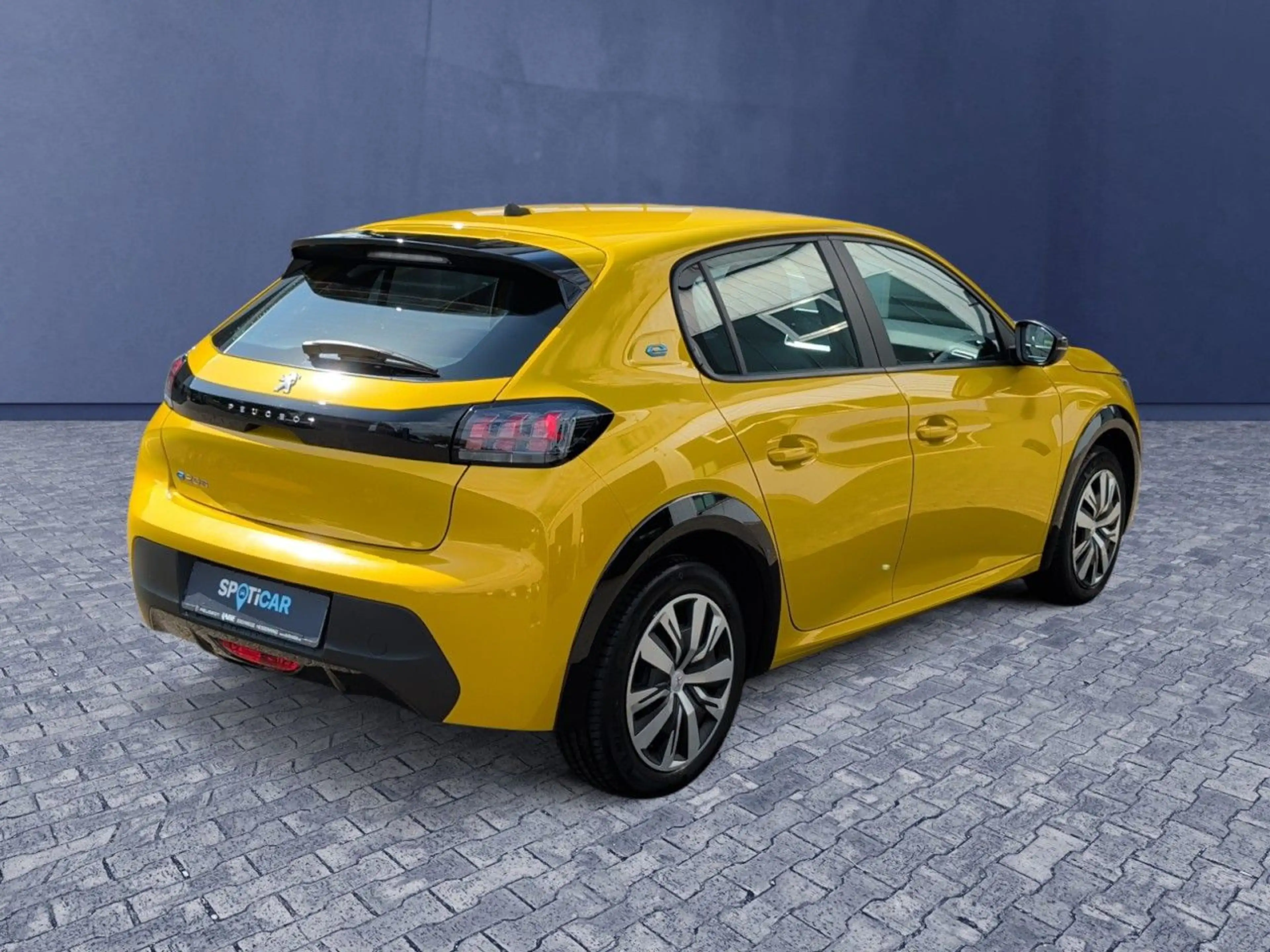 Peugeot 208 -e Active 136 Klimaautomatik+Tempomat+DAB — photo 7