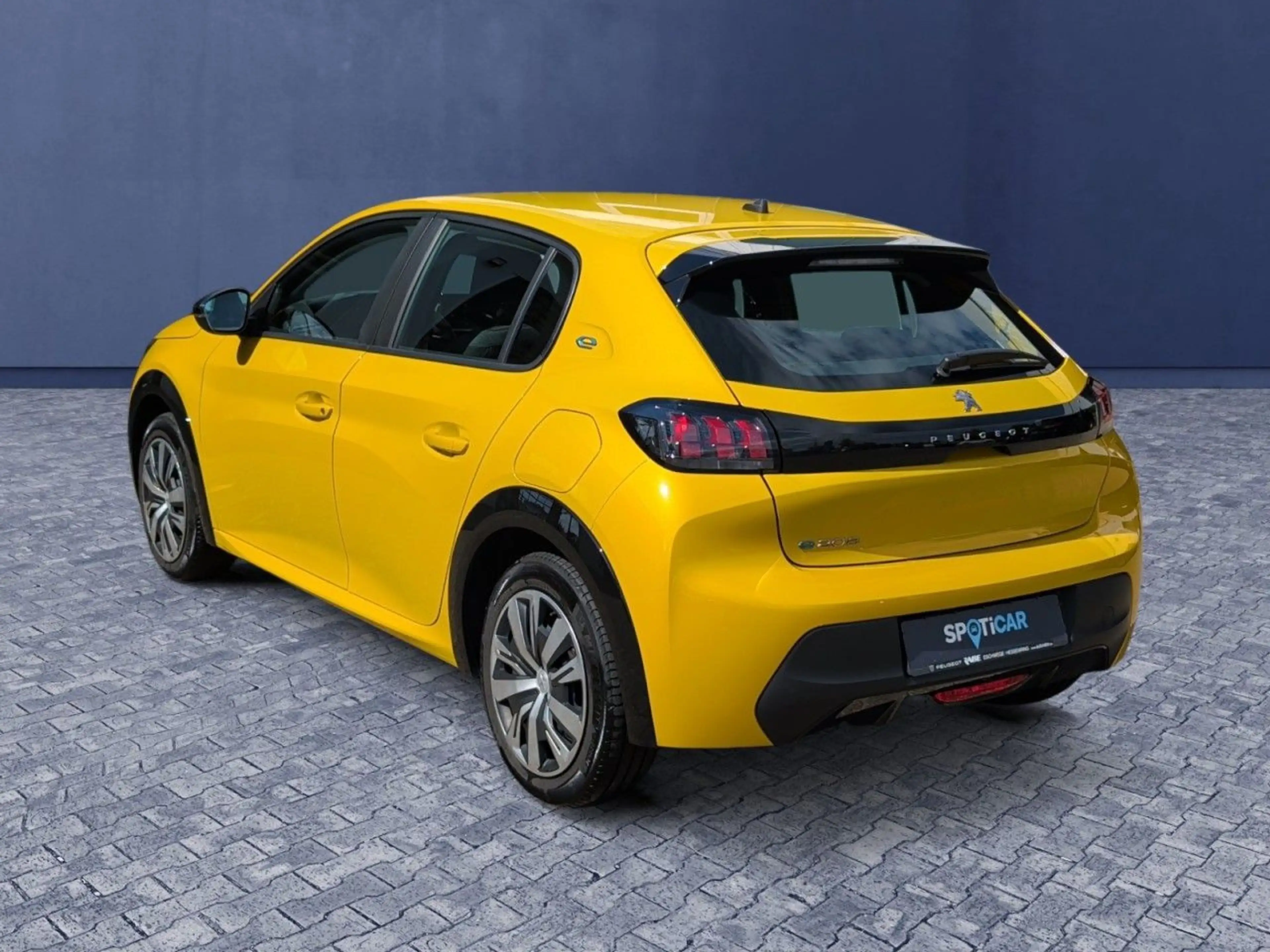 Peugeot 208 -e Active 136 Klimaautomatik+Tempomat+DAB — photo 4
