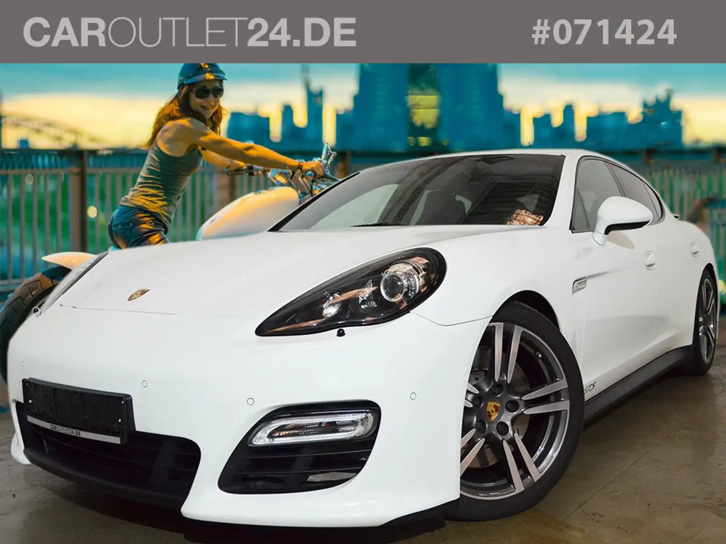 Porsche Panamera GTS *BOSE Sportabgas ApprovedGarantie* Bílá - 1