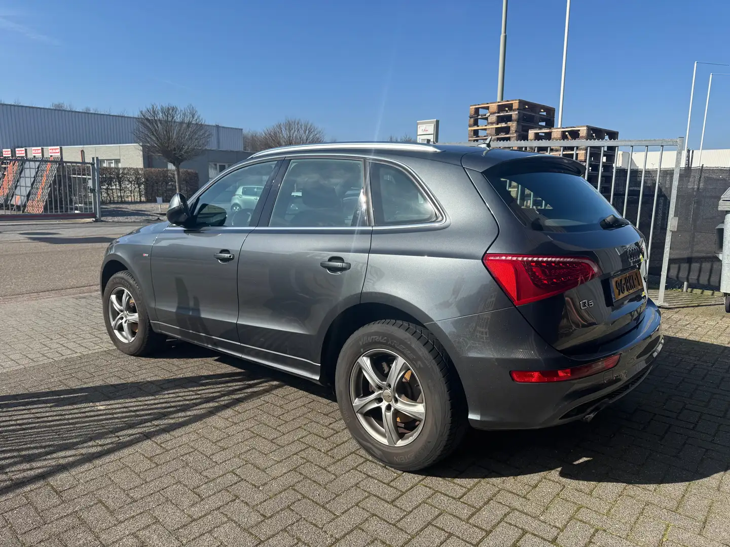 Audi Q5 Q5 2.0 TFSI q. PL.S Grijs - 2