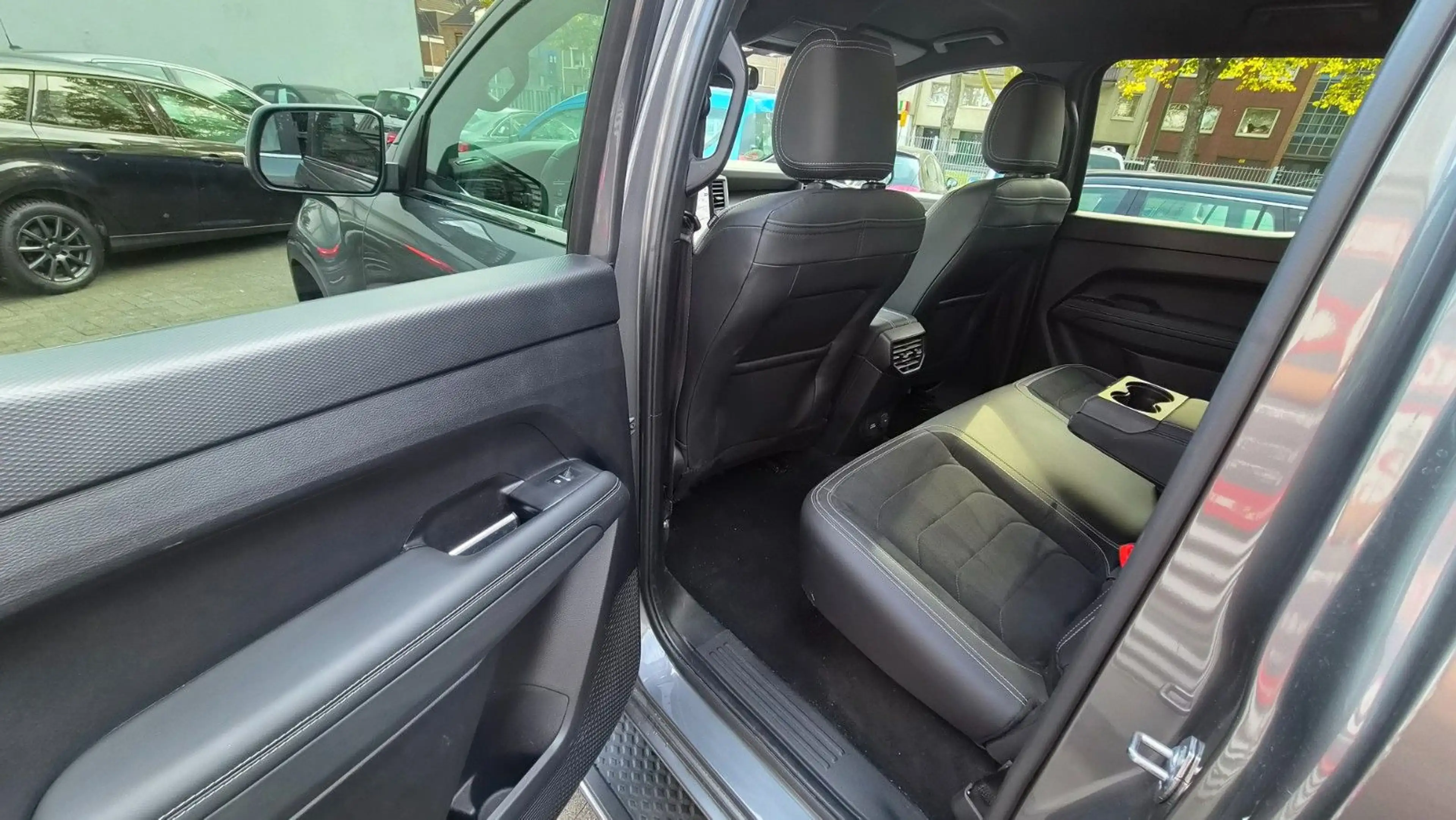 Volkswagen Amarok 3.0 TDI Style Doppelkabine 4Motion — photo 12