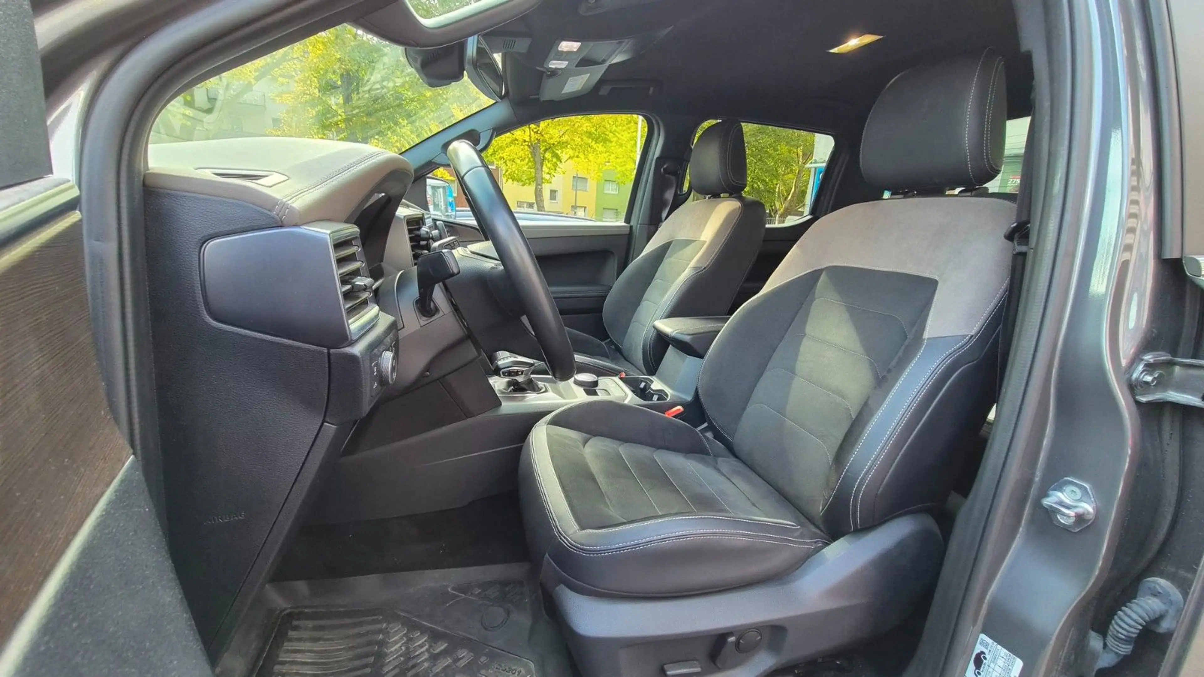 Volkswagen Amarok 3.0 TDI Style Doppelkabine 4Motion — photo 7