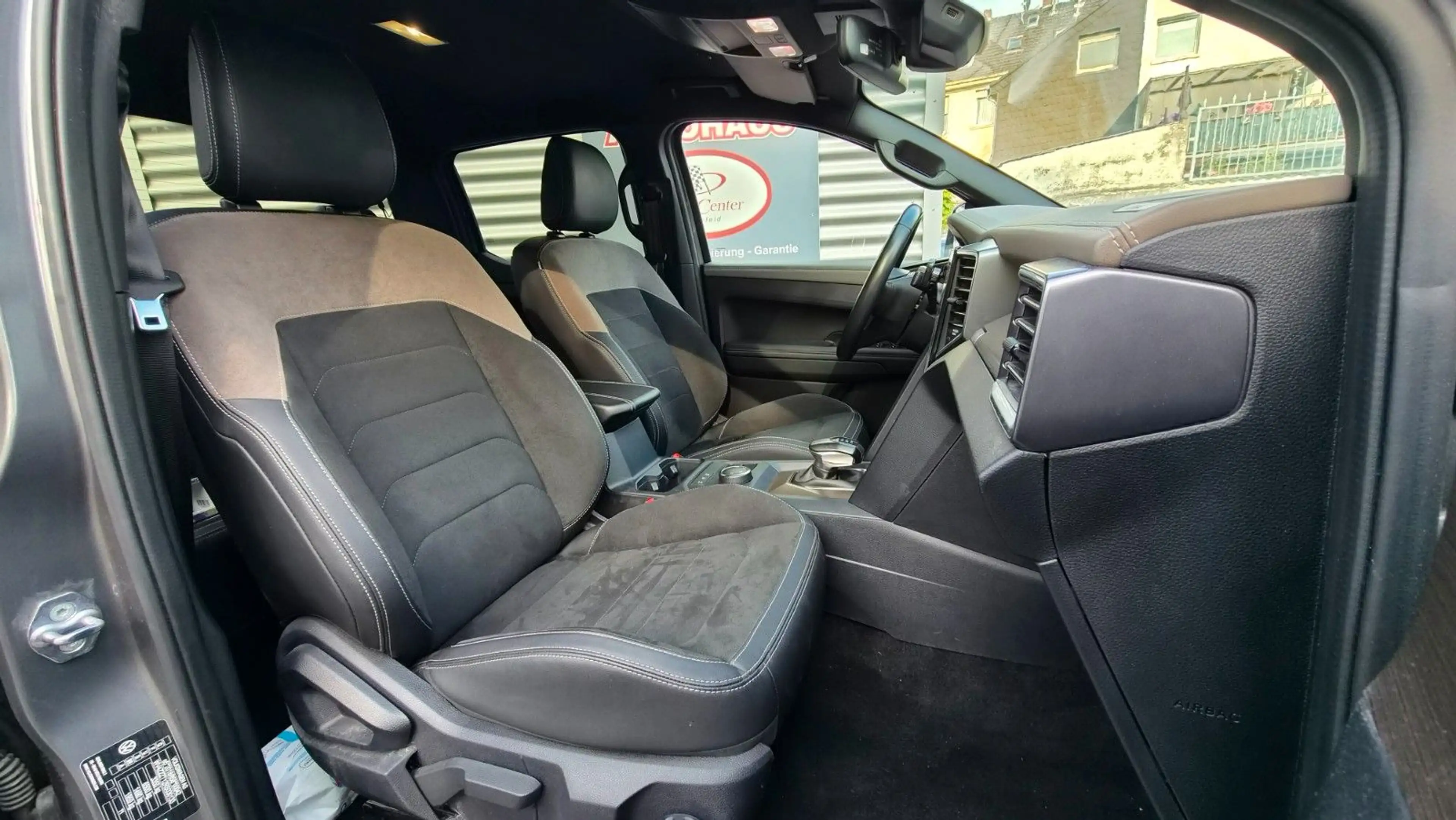 Volkswagen Amarok 3.0 TDI Style Doppelkabine 4Motion — photo 9