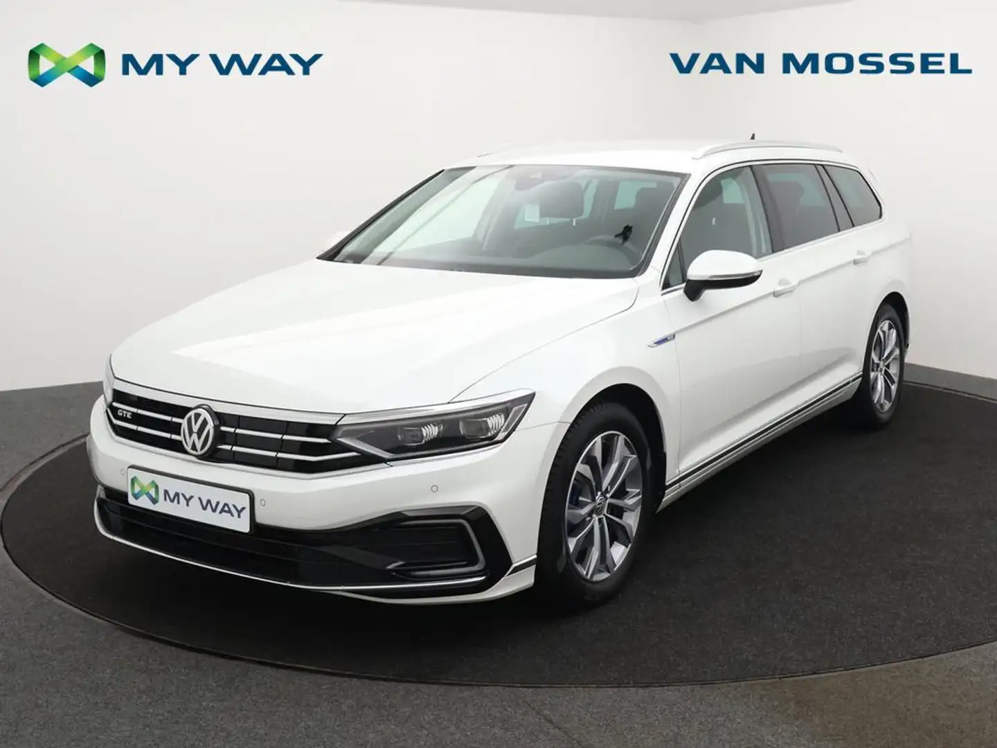 Volkswagen Passat Variant Passat Variant GTE 'Business' 1.4TSI 218PK *NAVI*ALCANTARA/LEDER*ZETELVERWARMING*FULL LED*ADAPTIVE CRUISE*DIGITAL DASHBOA - 1
