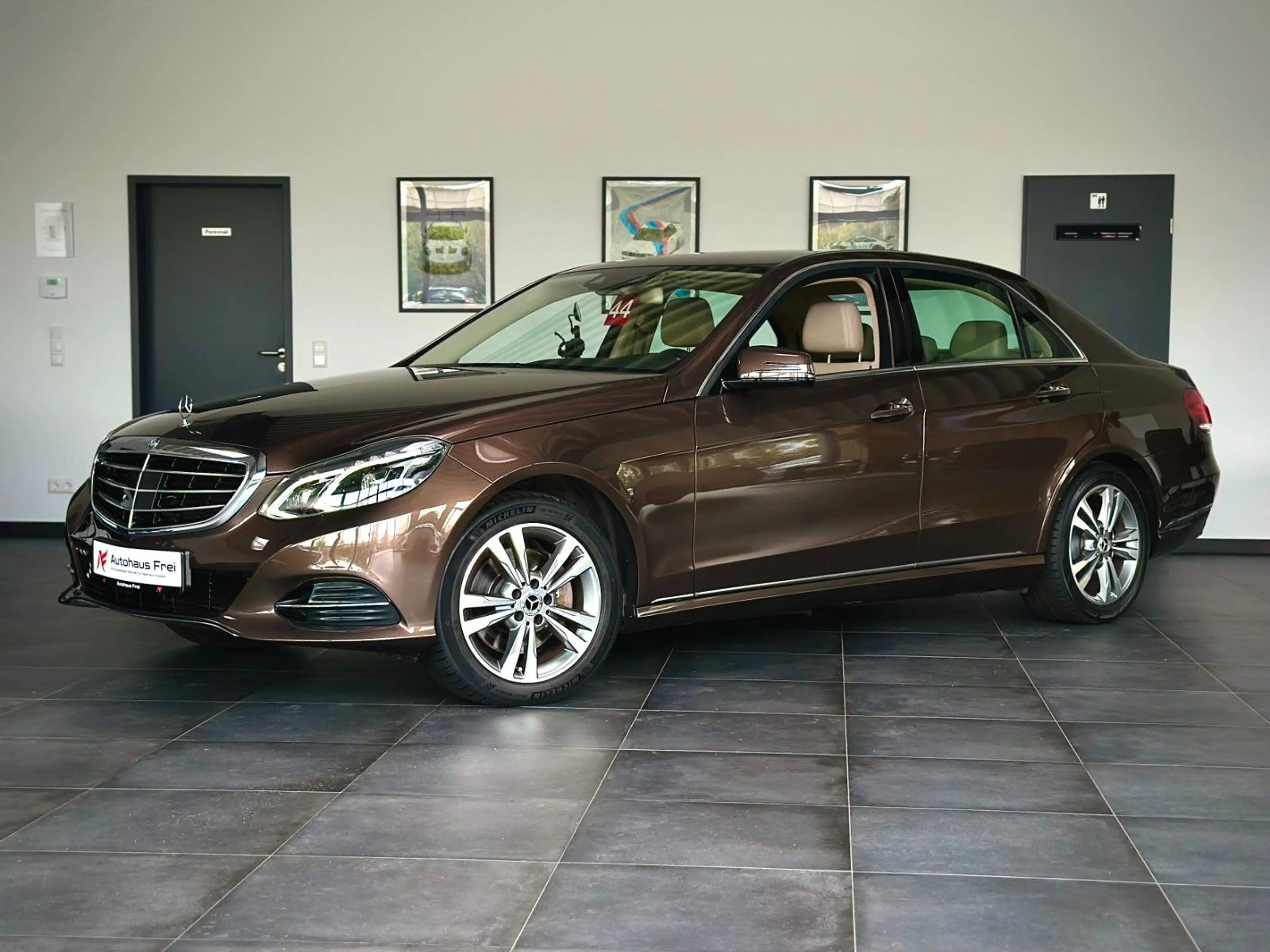 Mercedes-Benz E 350 AirMatic*Elegance*Distro+*TotwASS*Keyless*