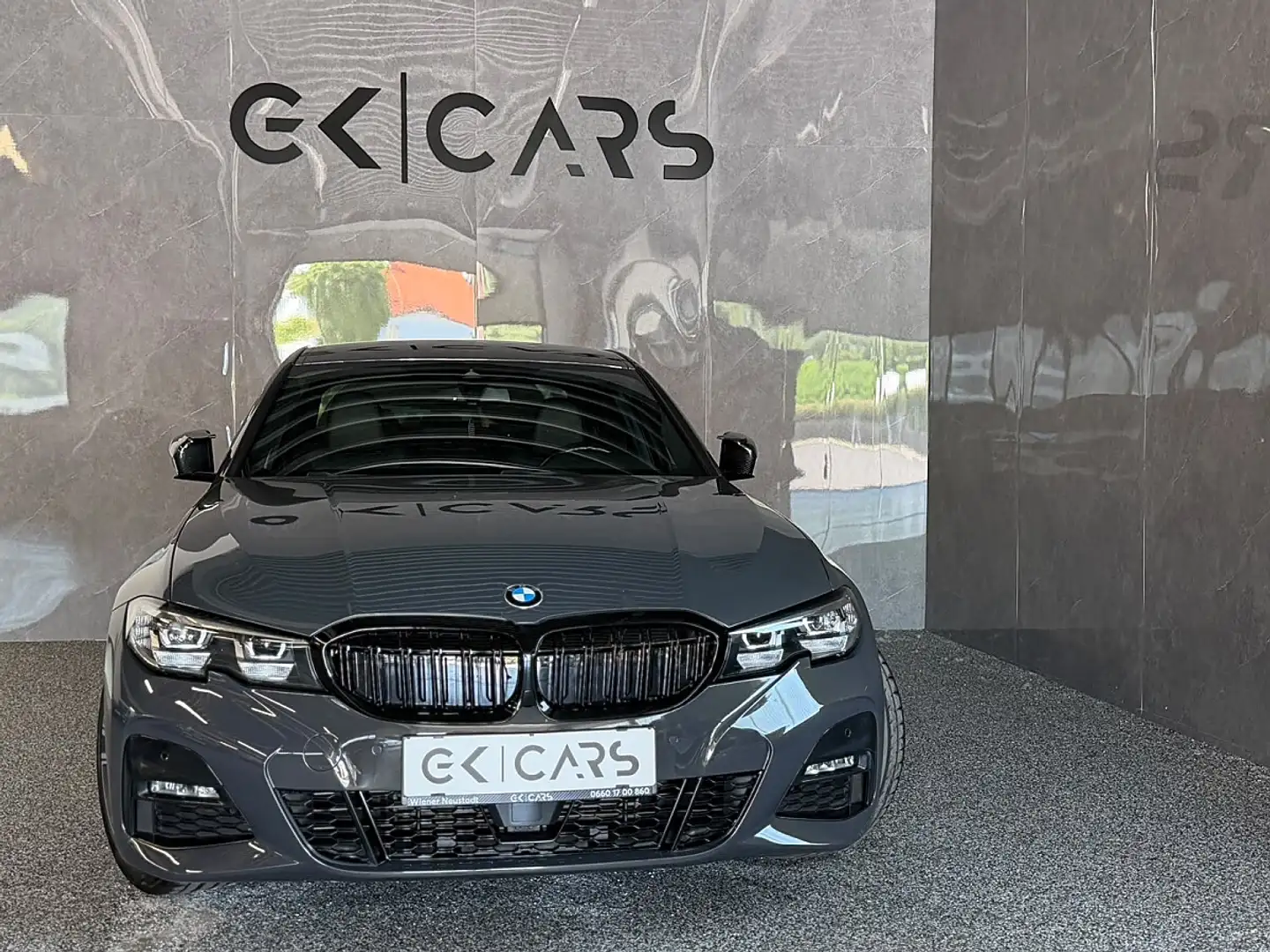 BMW 330 d G20 M-PAKET Grau - 2